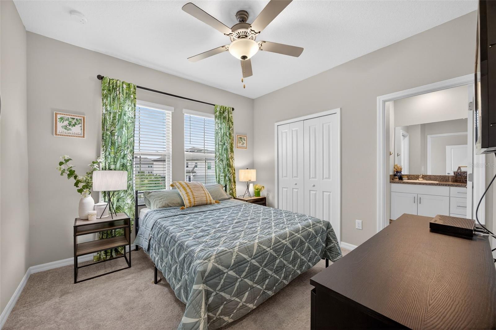 Image 16 of 43 For 31885 Blue Passing Loop