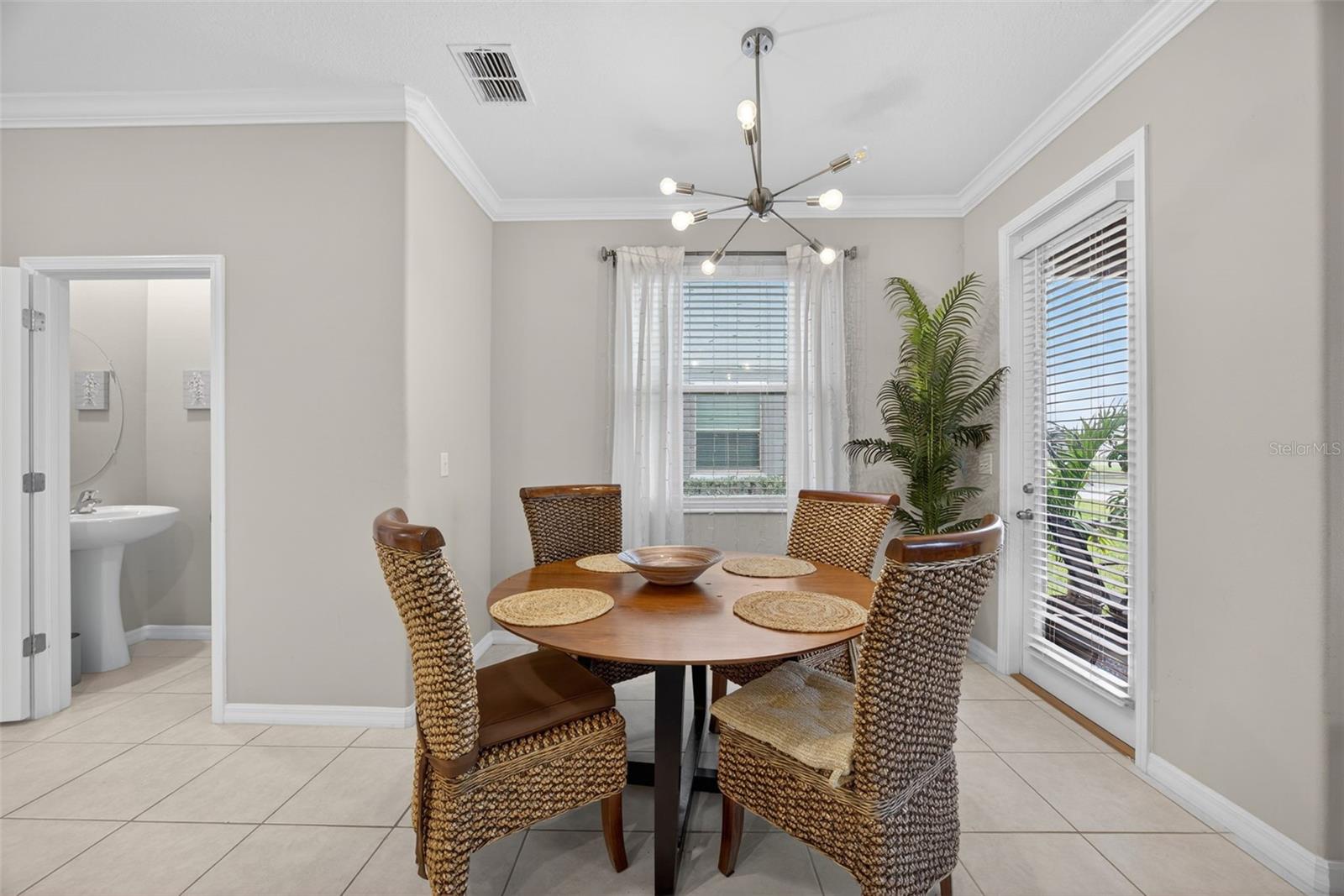 Image 5 of 43 For 31885 Blue Passing Loop