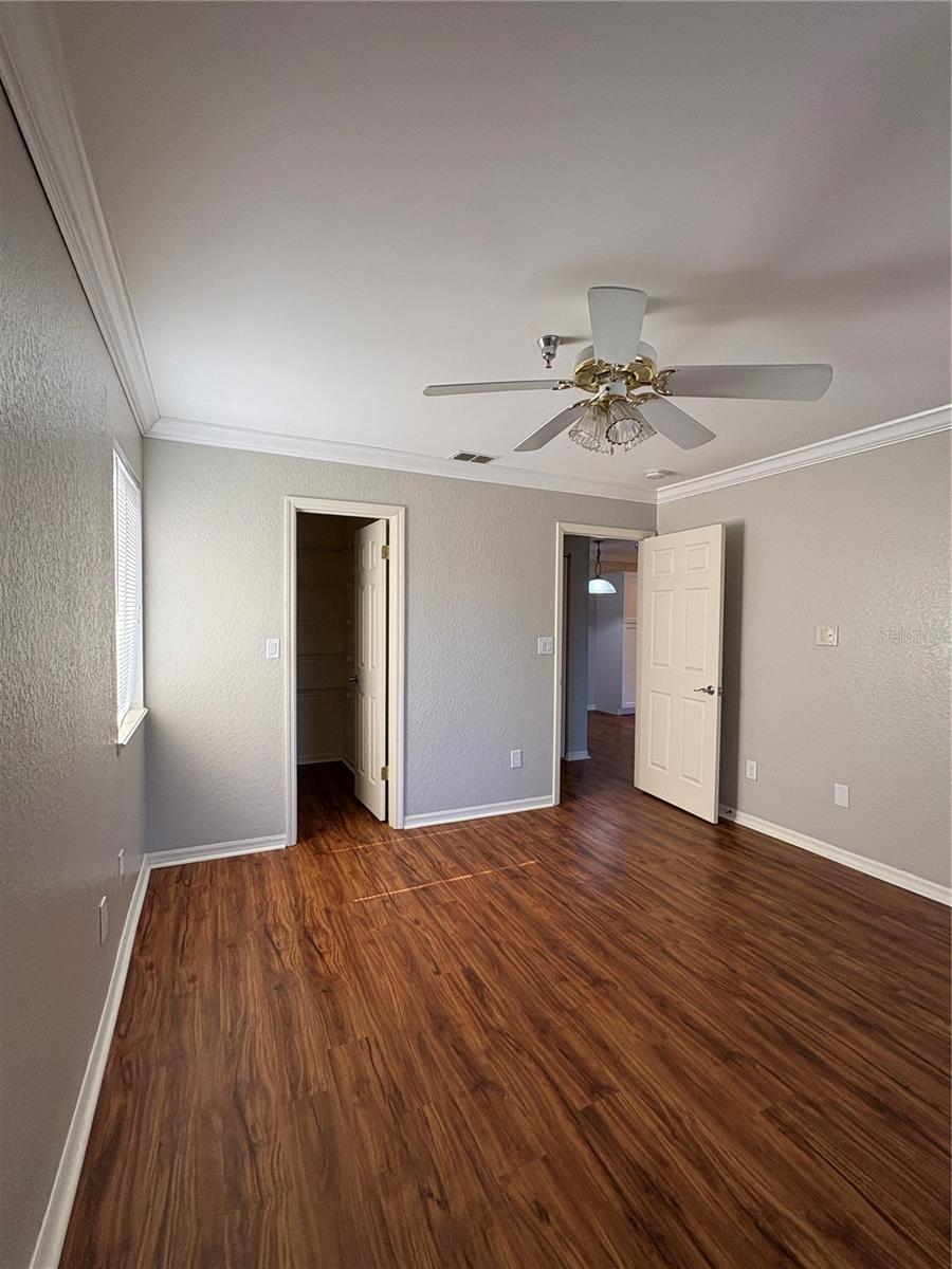 Image 16 of 23 For 10263 Gandy Boulevard N 601