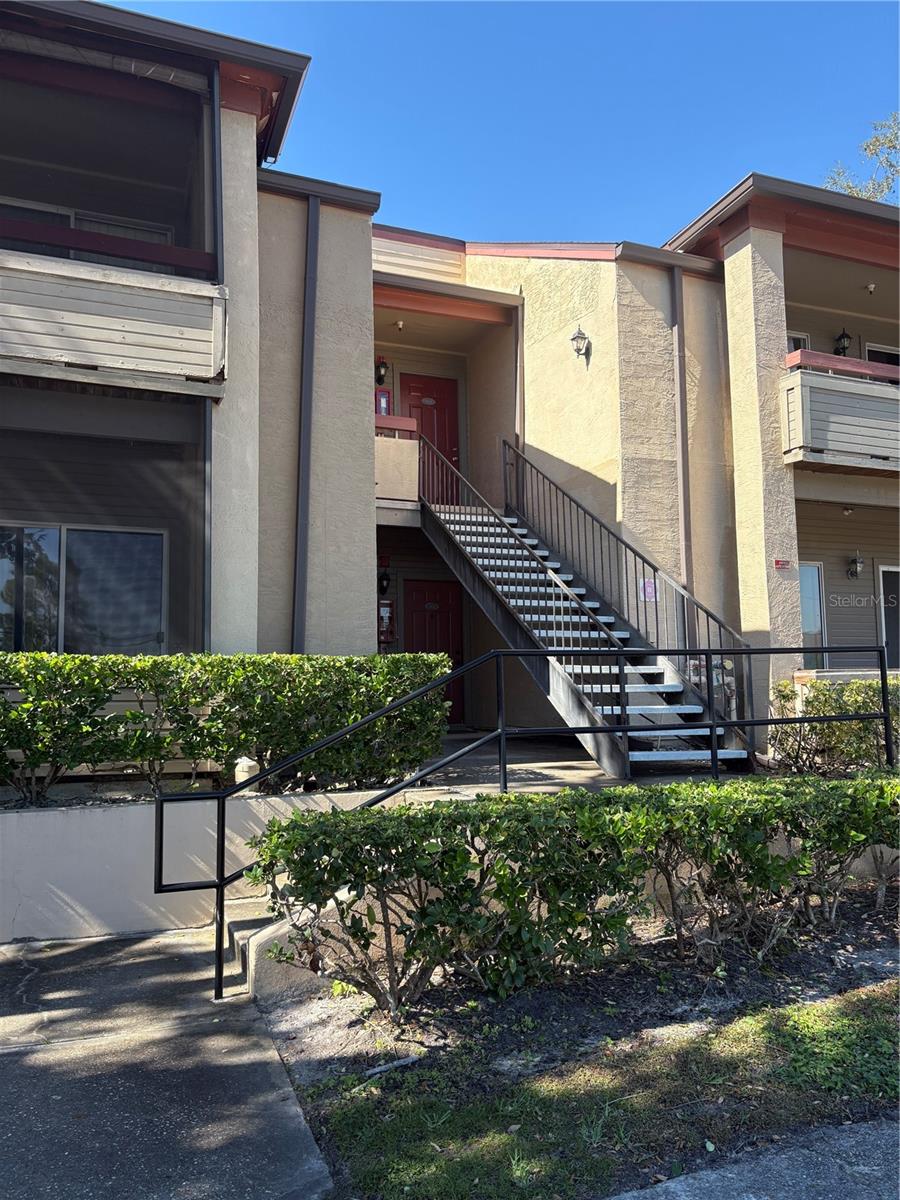 Image 3 of 23 For 10263 Gandy Boulevard N 601