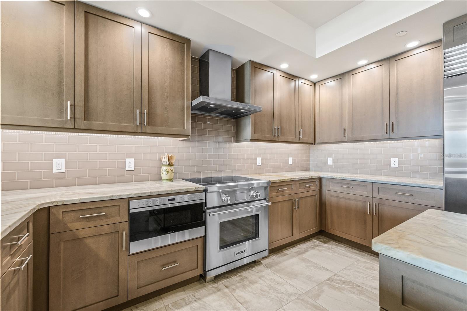 Image 10 of 67 For 795 Collany Road 205