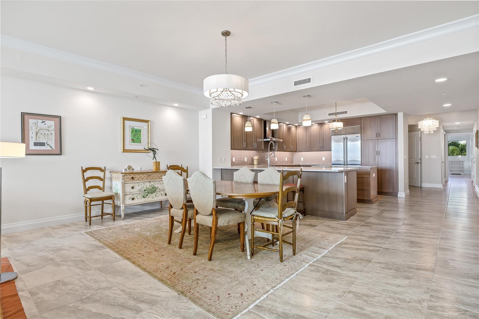 Image 15 of 67 For 795 Collany Road 205