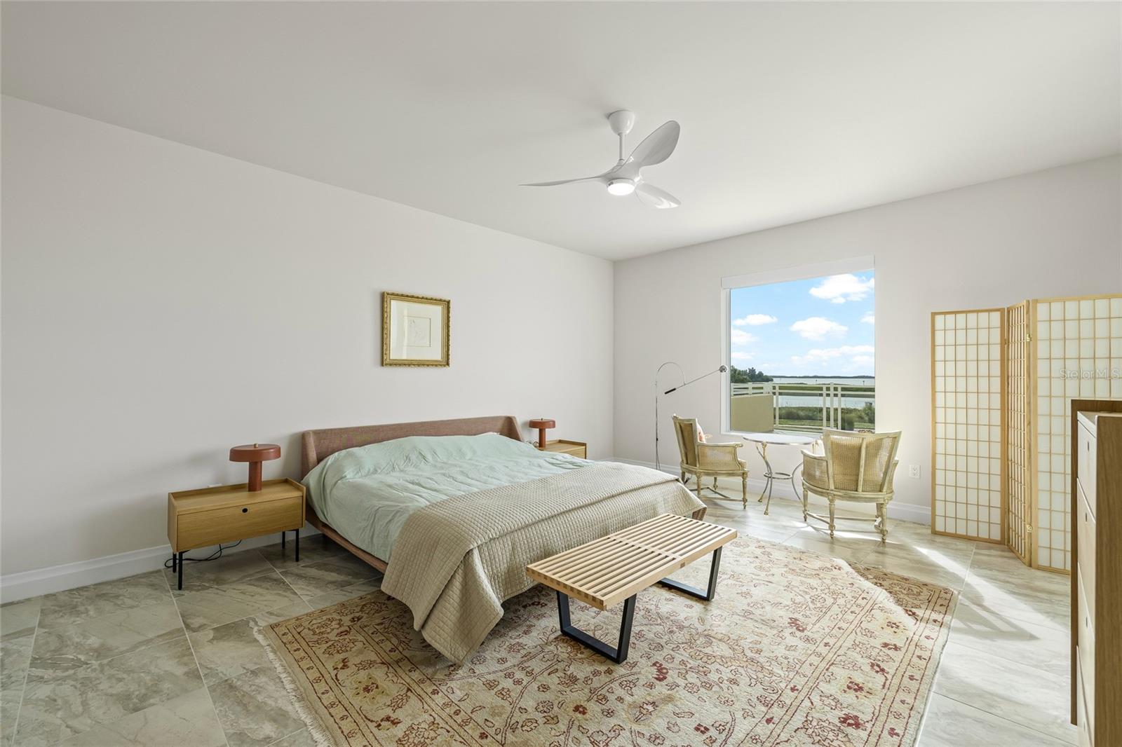 Image 34 of 67 For 795 Collany Road 205