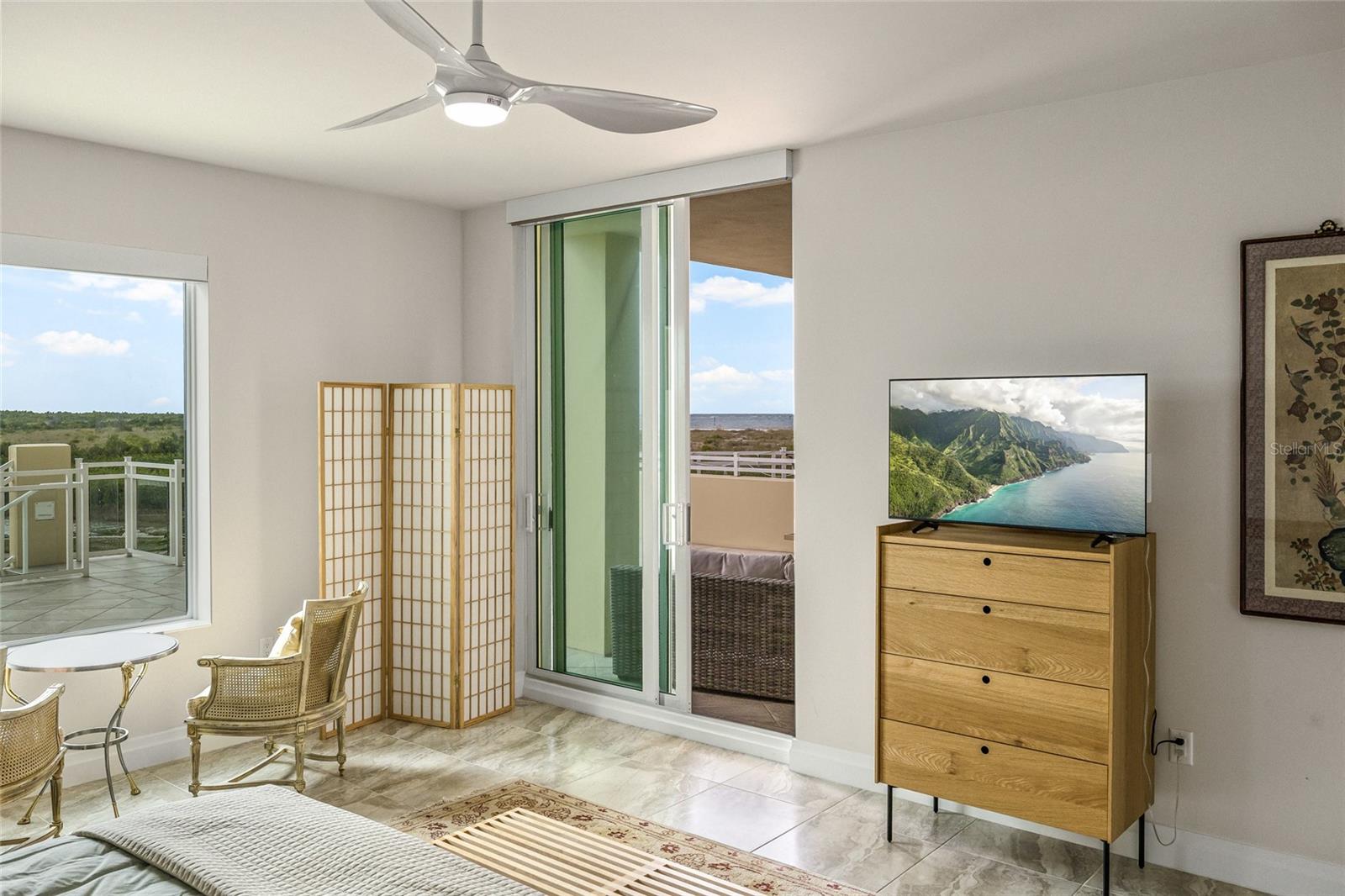 Image 38 of 67 For 795 Collany Road 205