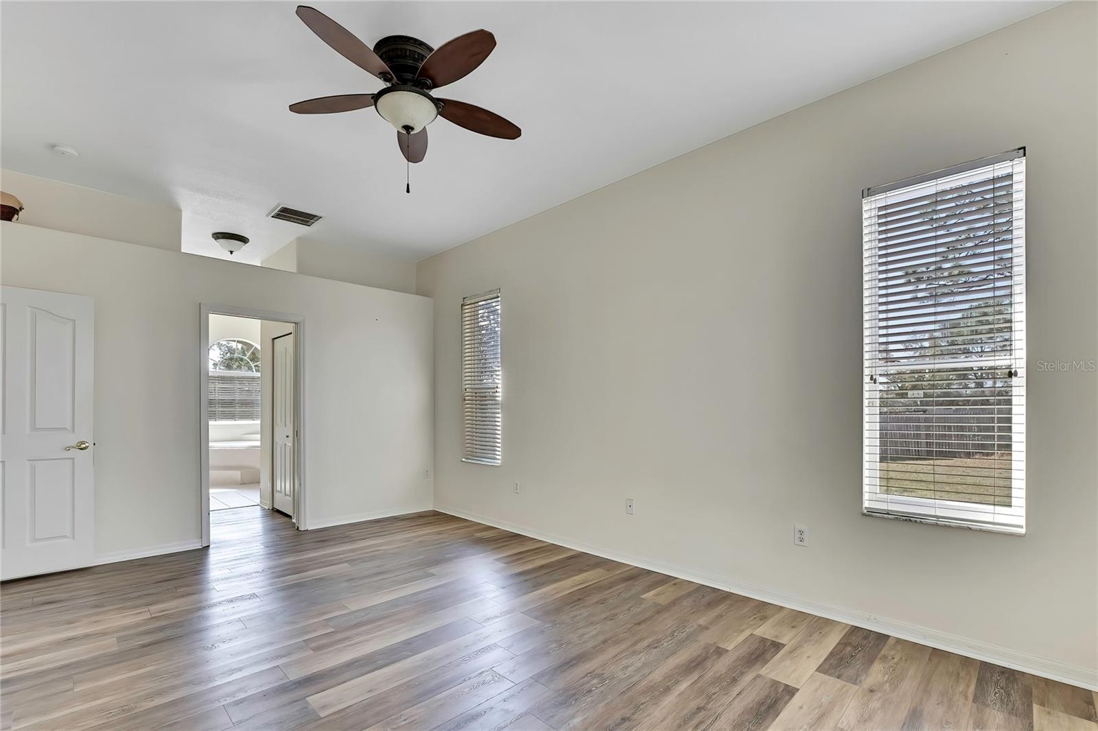 Image 26 of 62 For 12403 Centennial Street