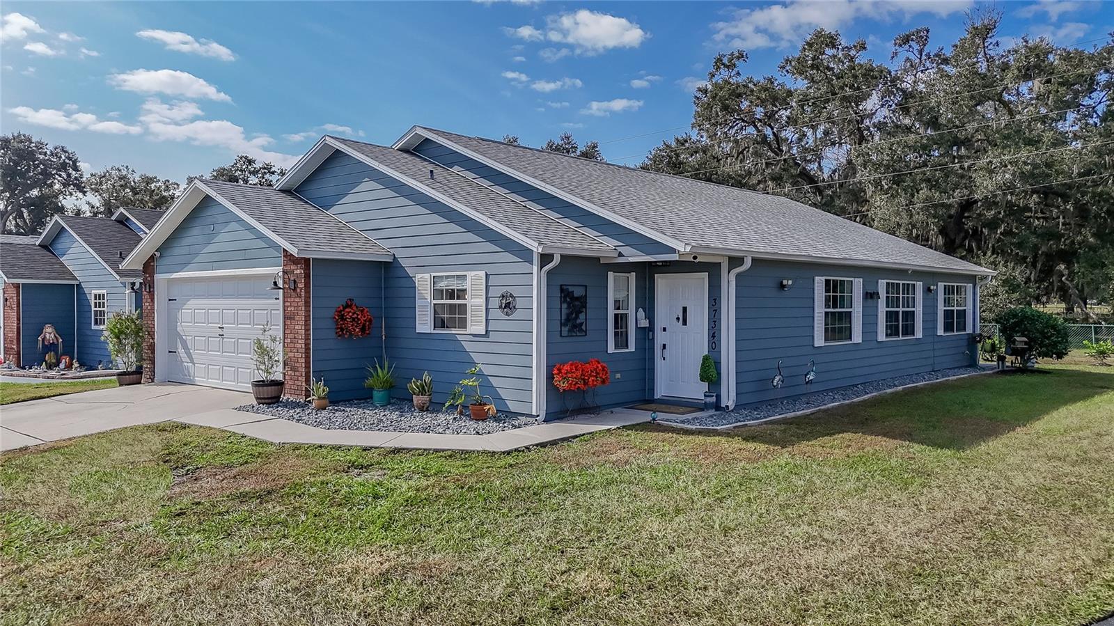 Details for 37340 Derbyshire Drive, ZEPHYRHILLS, FL 33542