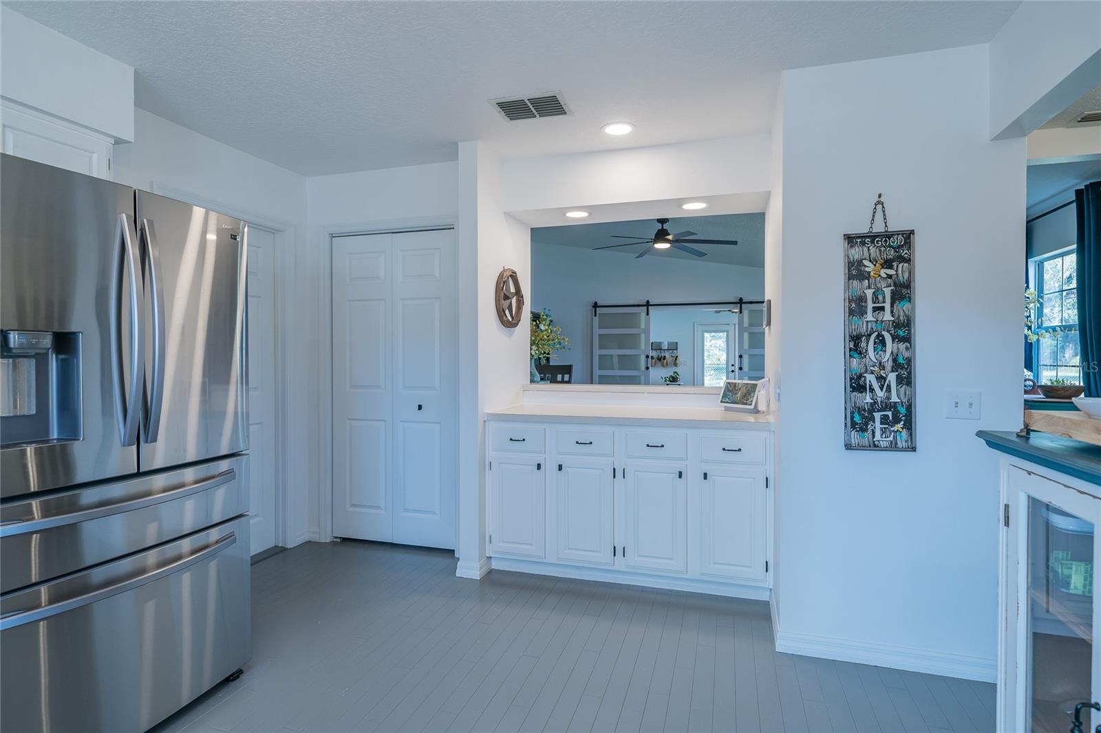 Image 20 of 69 For 37340 Derbyshire Drive