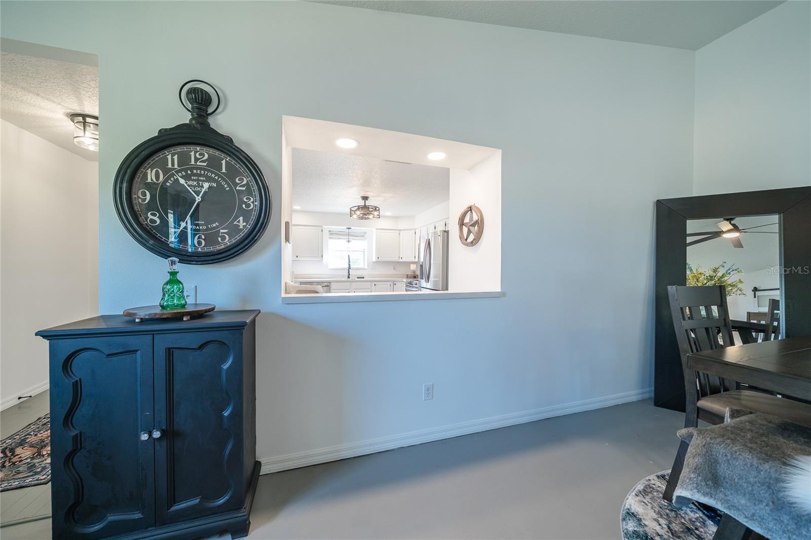 Image 26 of 69 For 37340 Derbyshire Drive