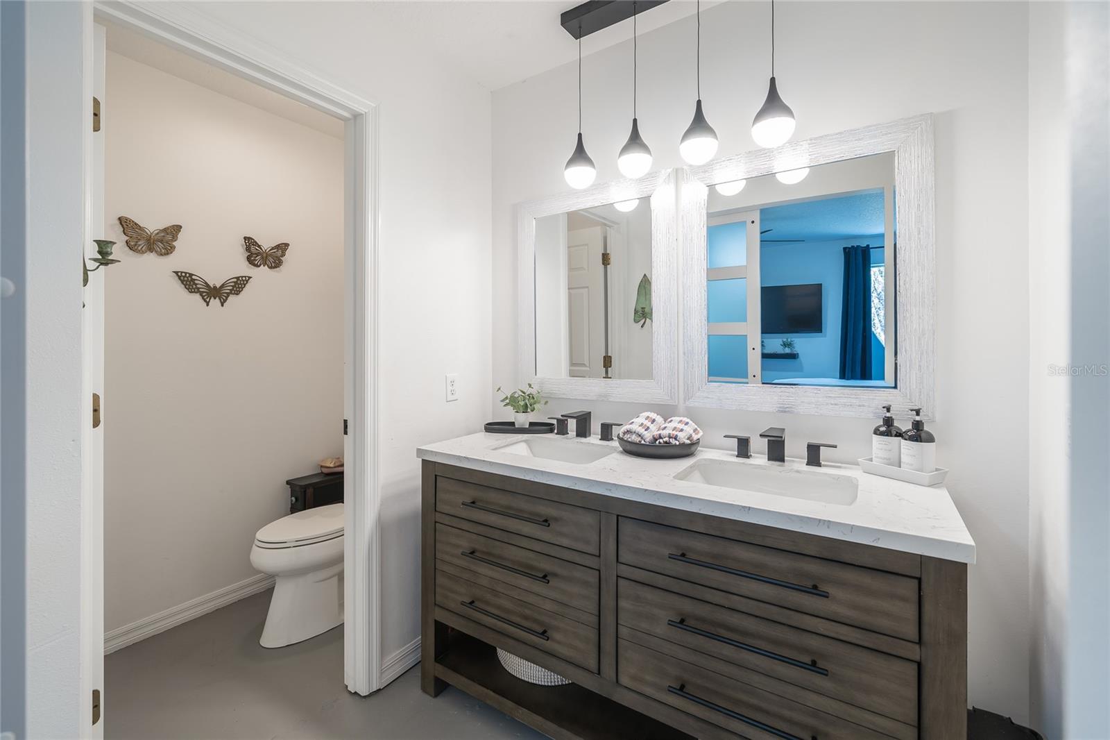 Image 45 of 69 For 37340 Derbyshire Drive