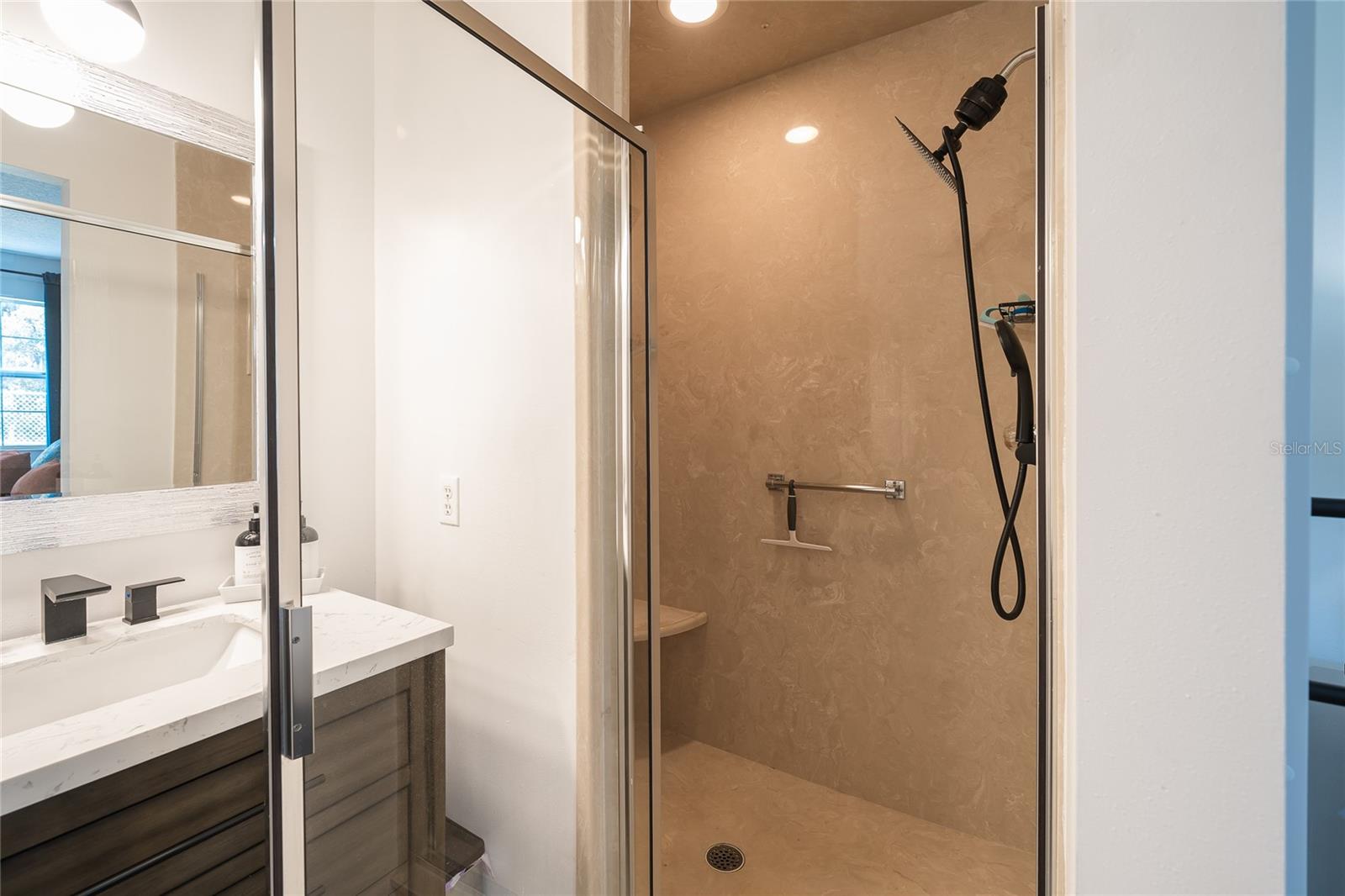 Image 46 of 69 For 37340 Derbyshire Drive