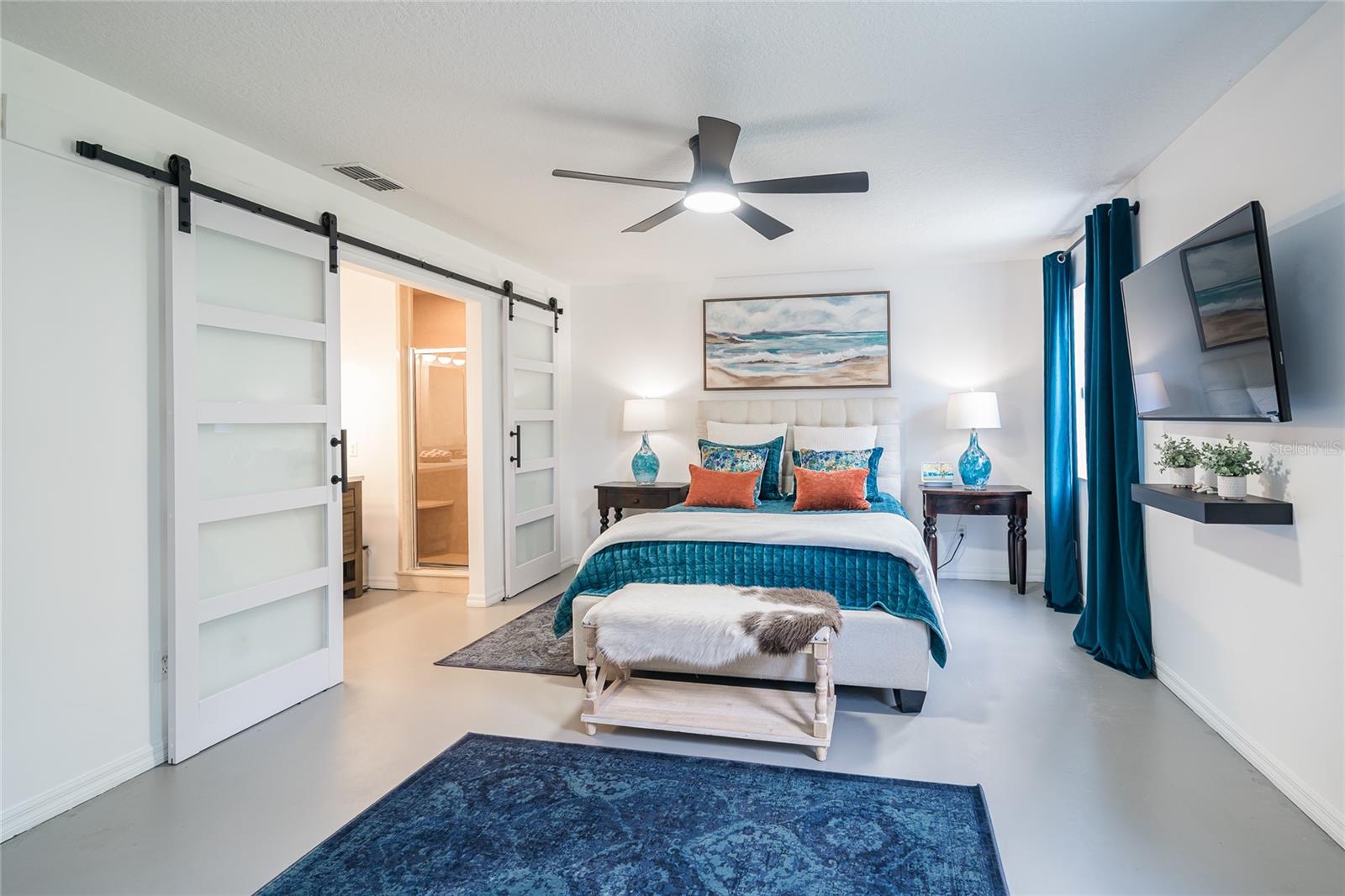 Image 51 of 69 For 37340 Derbyshire Drive