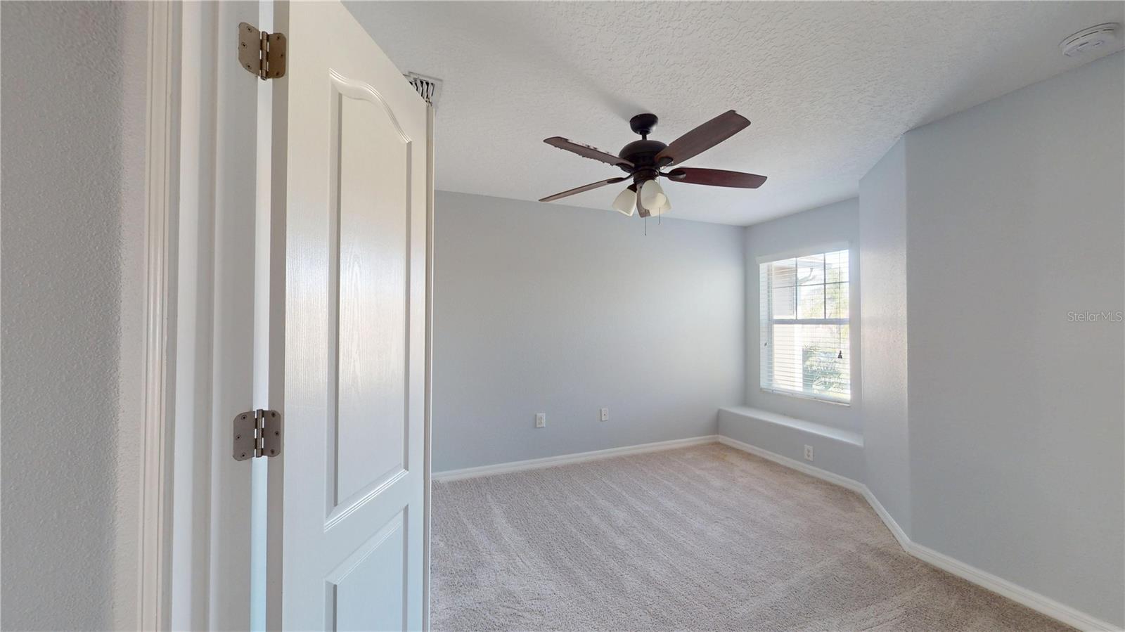 Image 16 of 31 For 31150 Gossamer Way