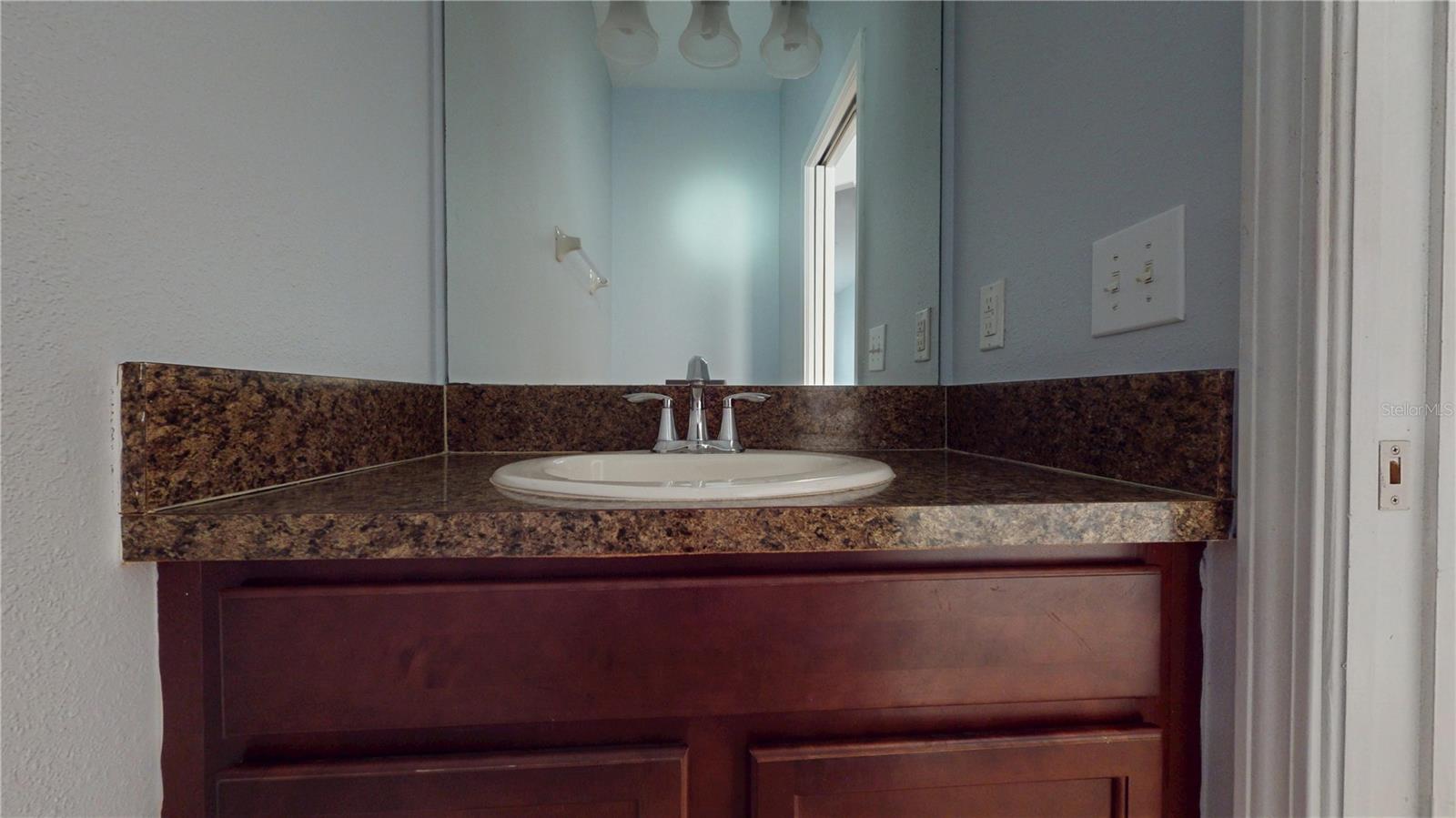 Image 9 of 31 For 31150 Gossamer Way