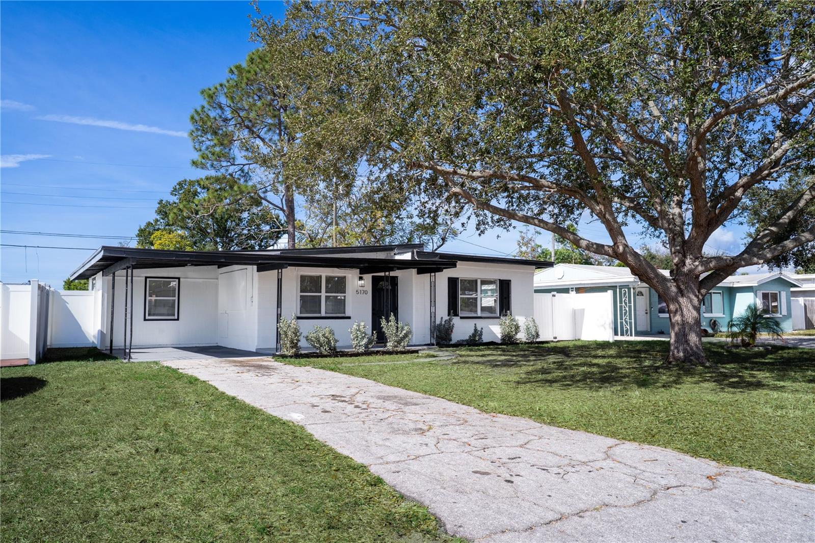 Details for 5170 Flamingo Drive, ST PETERSBURG, FL 33714