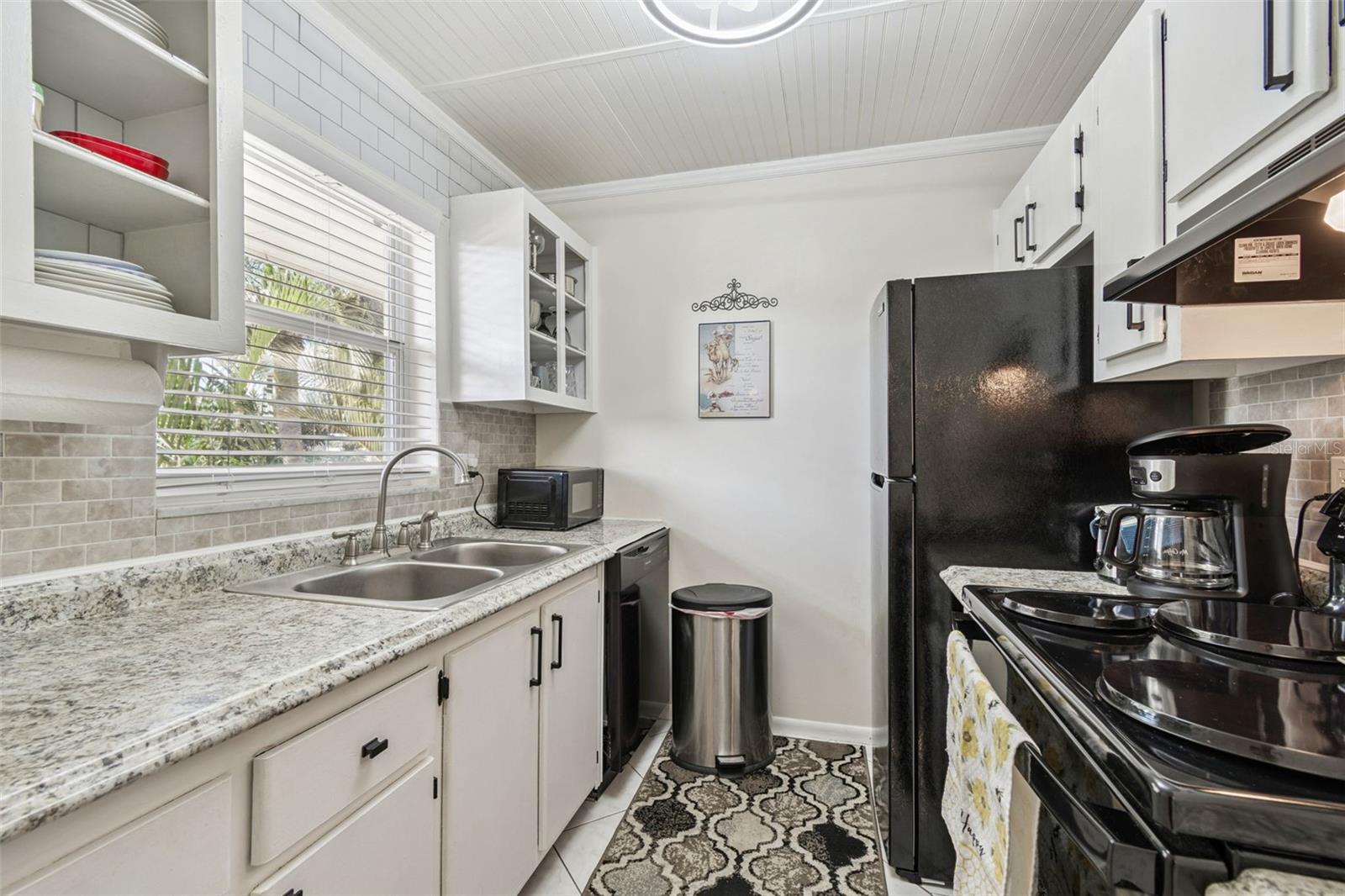 Image 9 of 45 For 2750 Bay Drive 12b