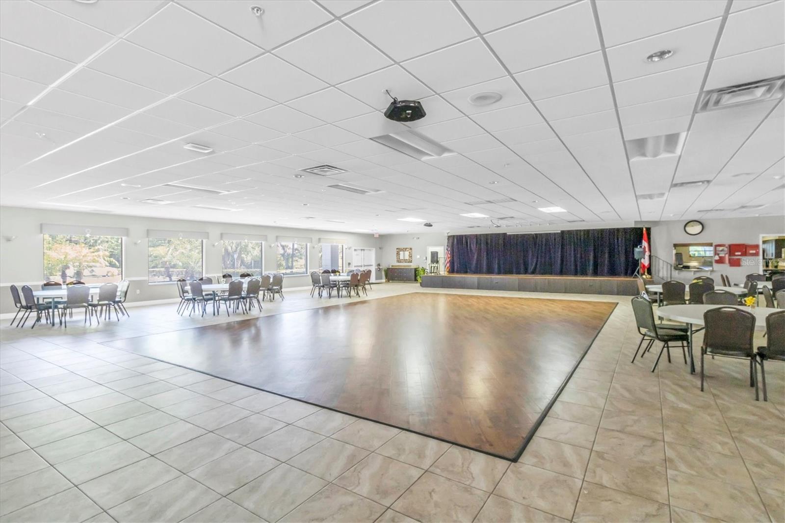 Image 33 of 41 For 11236 Merganser Way