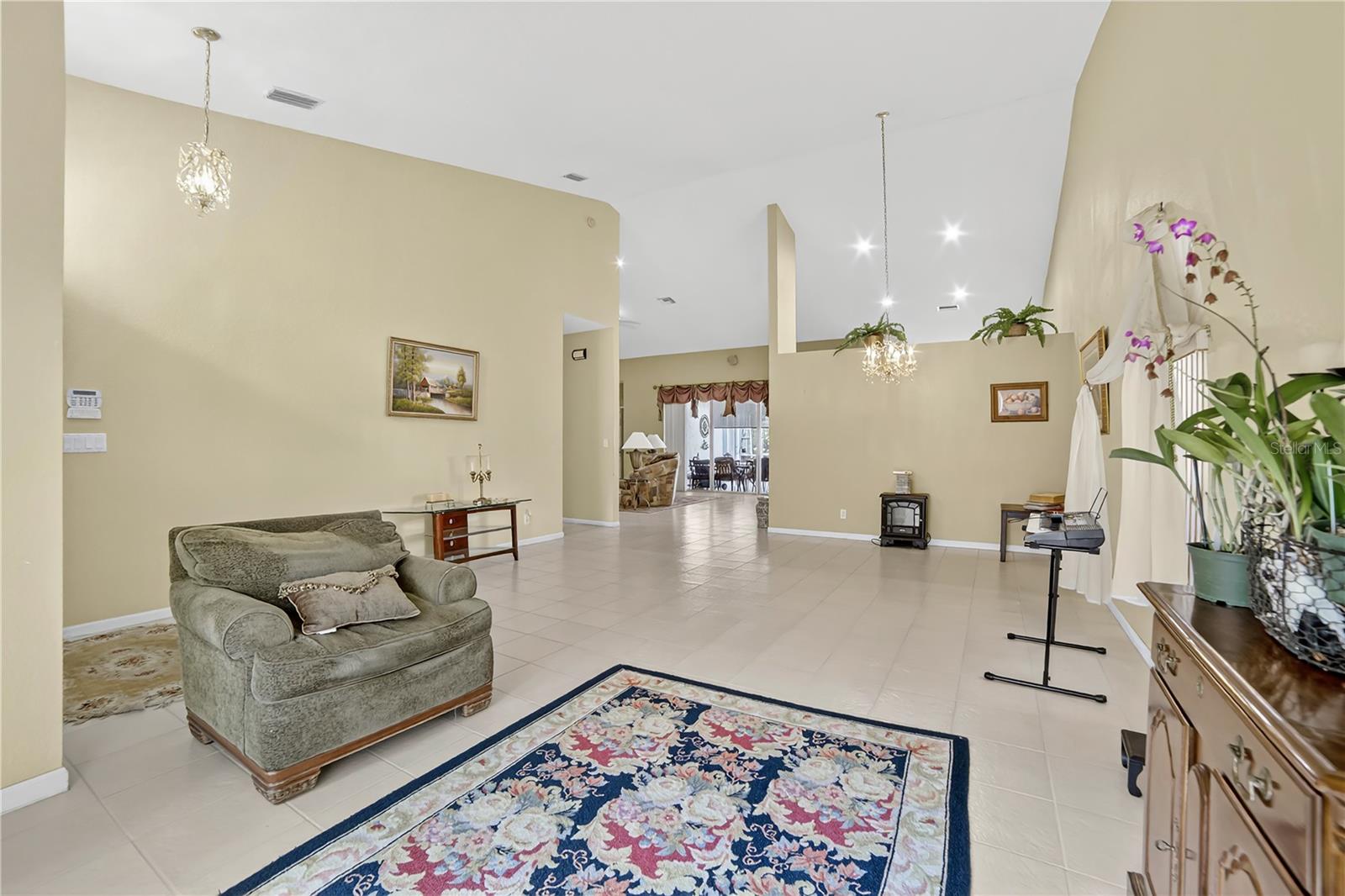 Image 6 of 33 For 5374 57th Avenue