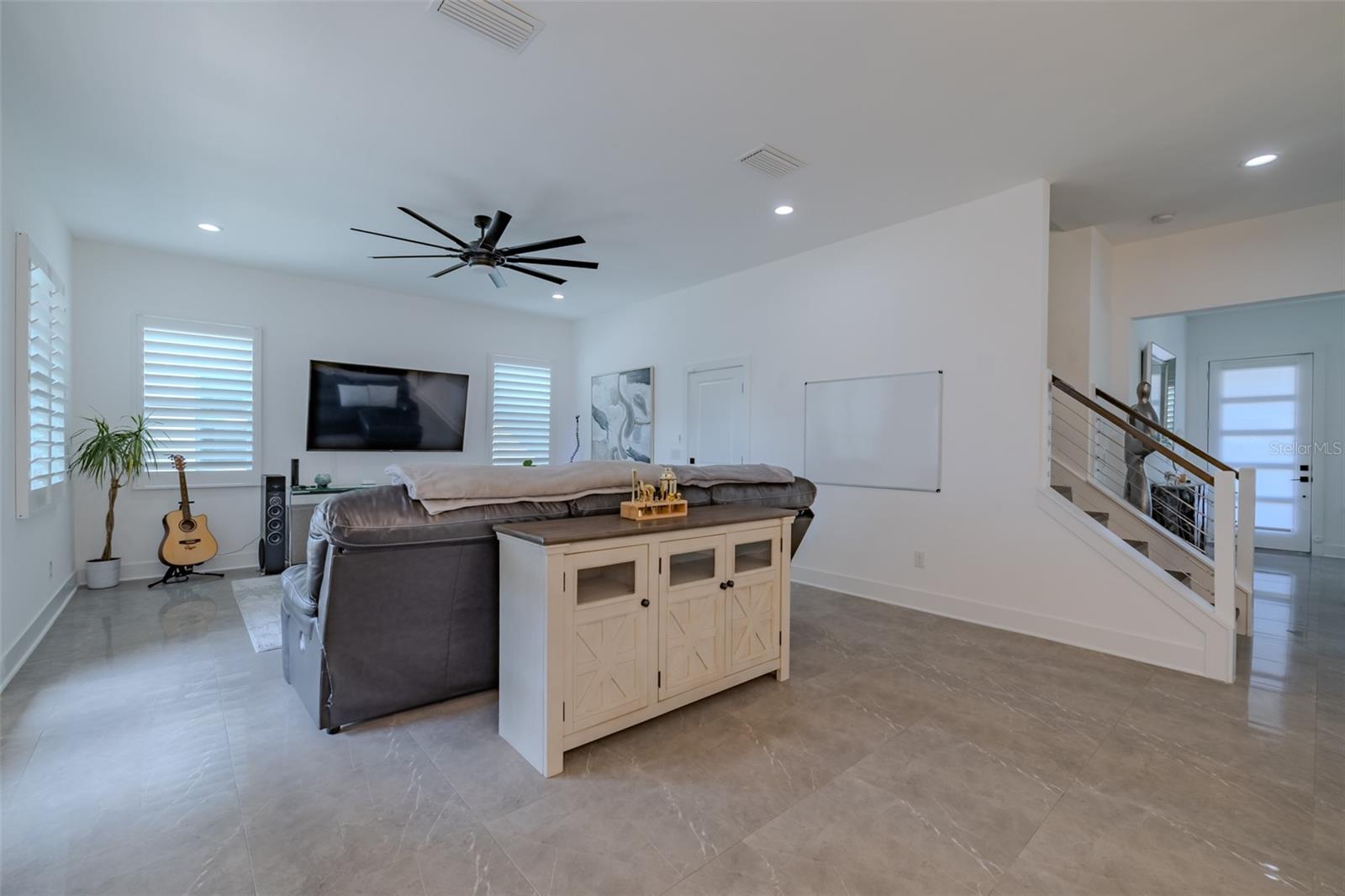 Image 19 of 45 For 5002 Idaho Street