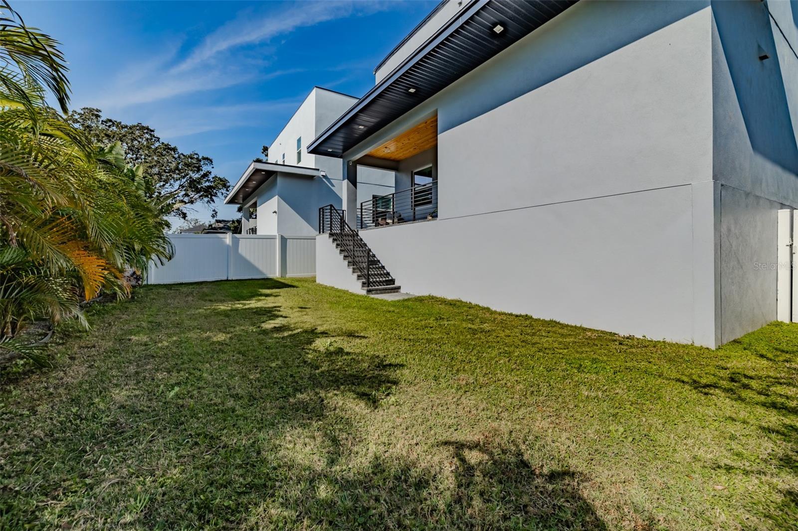 Image 23 of 45 For 5002 Idaho Street