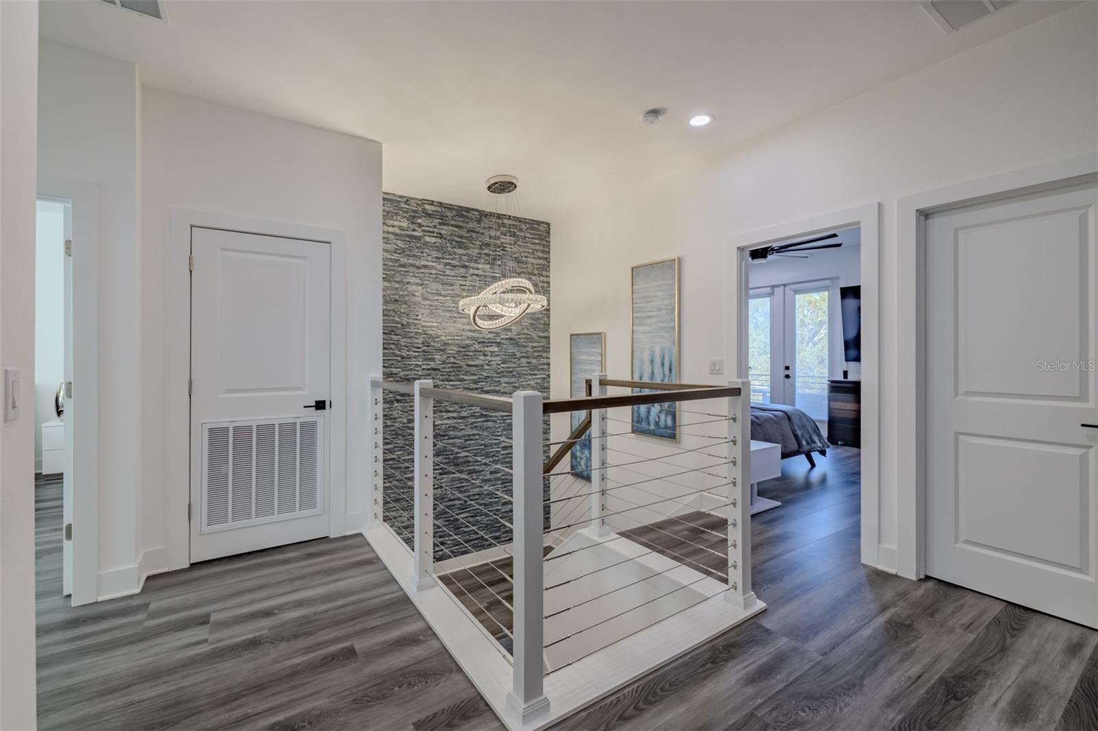 Image 29 of 45 For 5002 Idaho Street