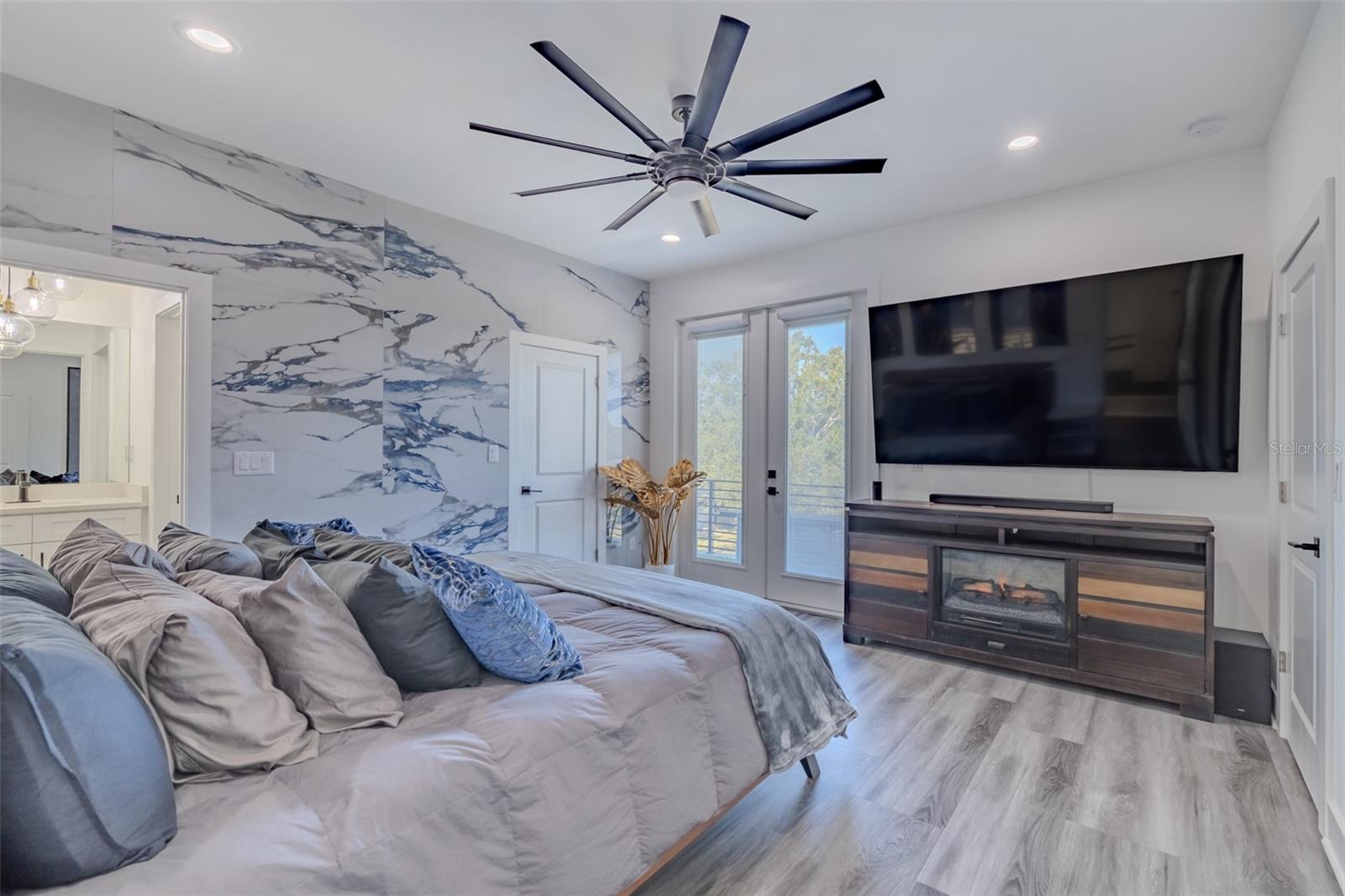 Image 36 of 45 For 5002 Idaho Street