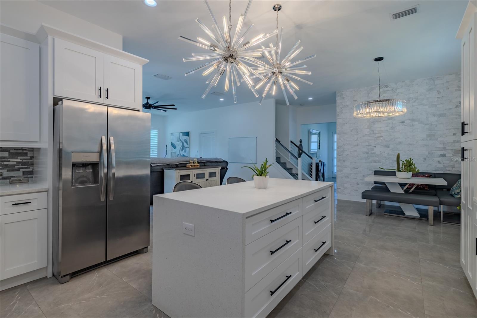 Image 7 of 45 For 5002 Idaho Street