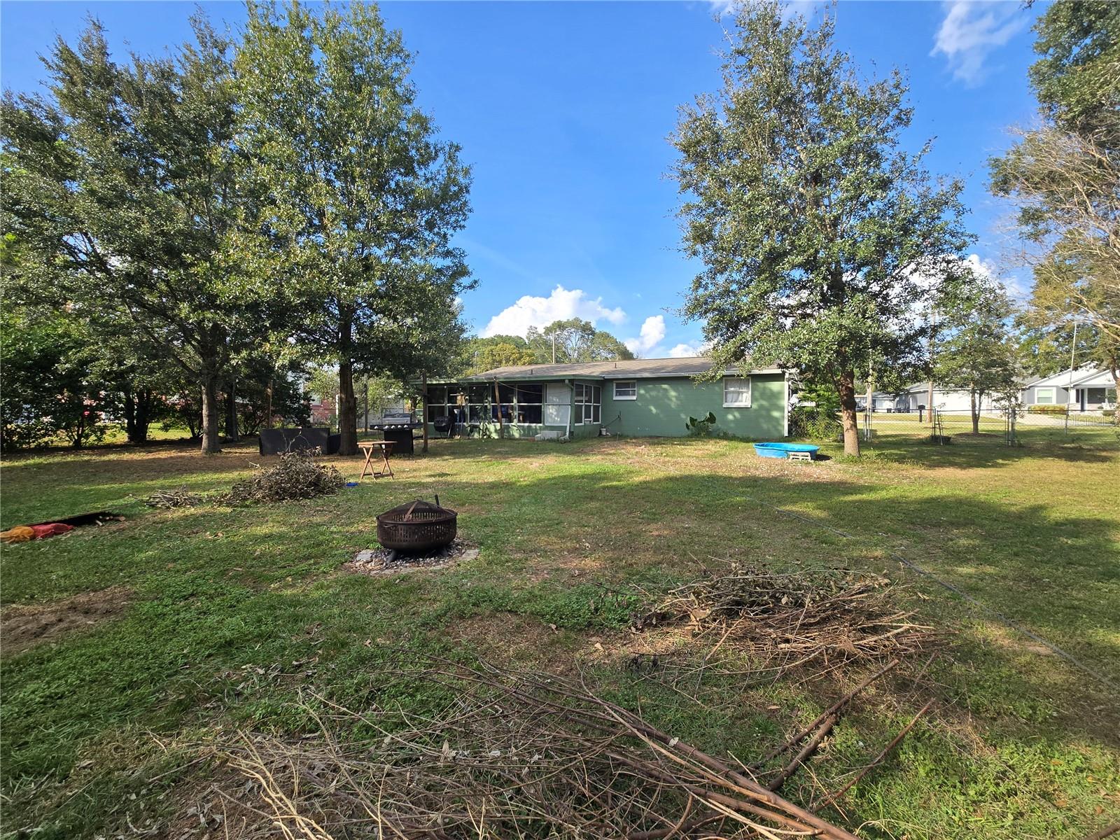 Image 9 of 10 For 37300 Temple Avenue