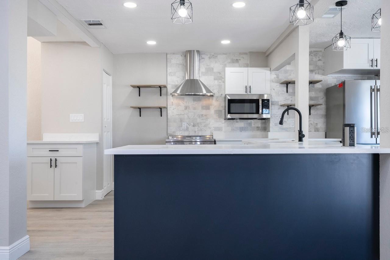 Image 11 of 45 For 809 59th Avenue