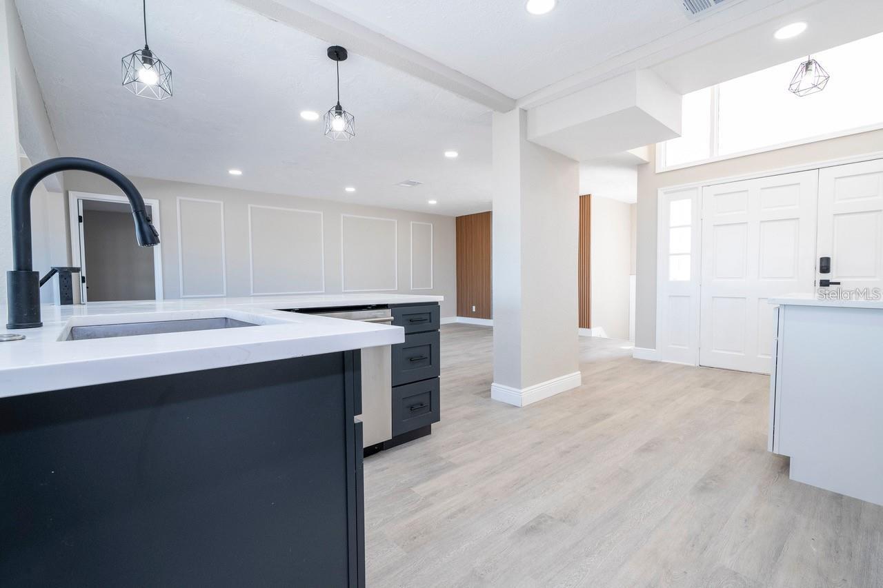 Image 15 of 45 For 809 59th Avenue