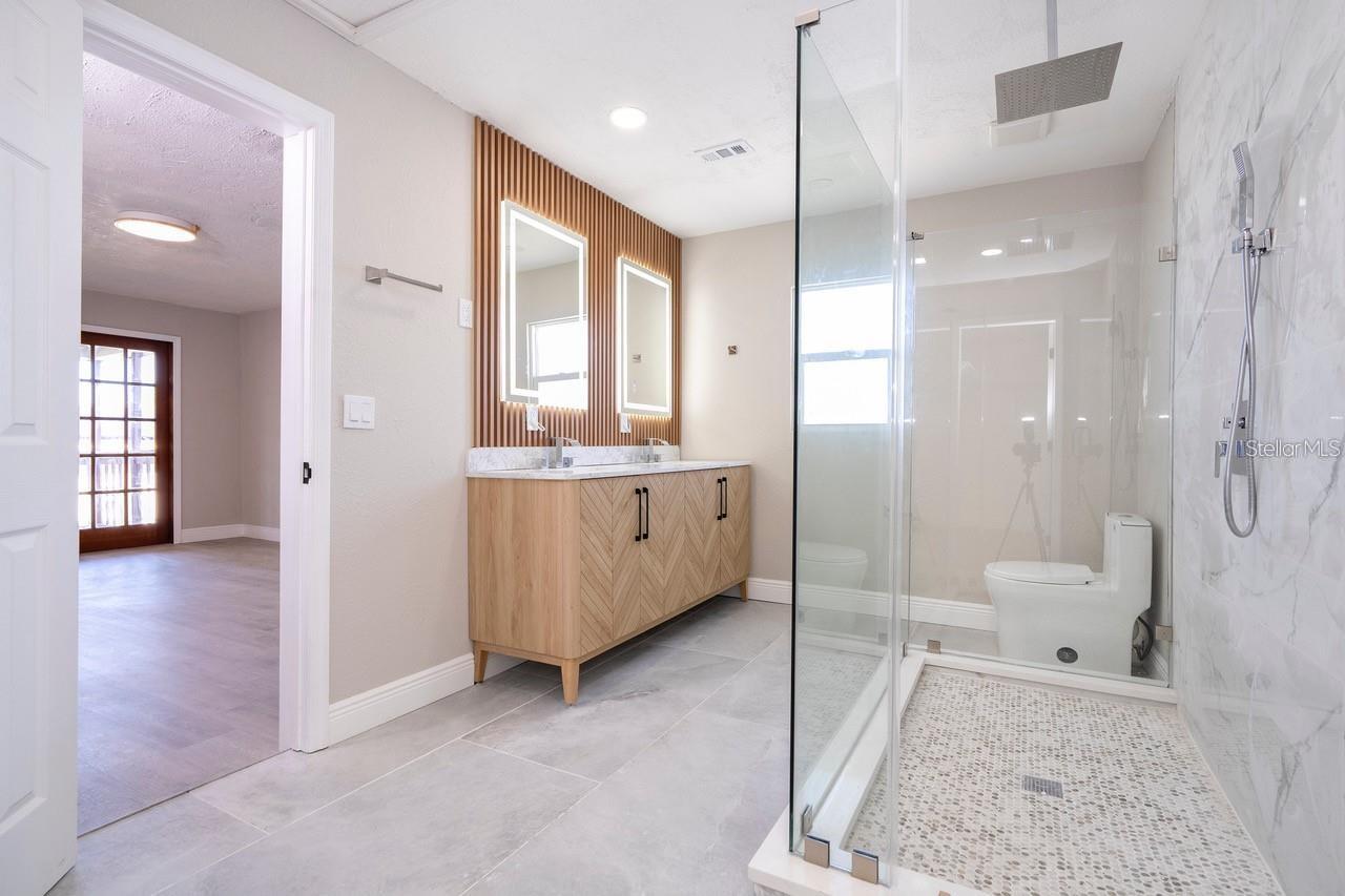 Image 26 of 45 For 809 59th Avenue