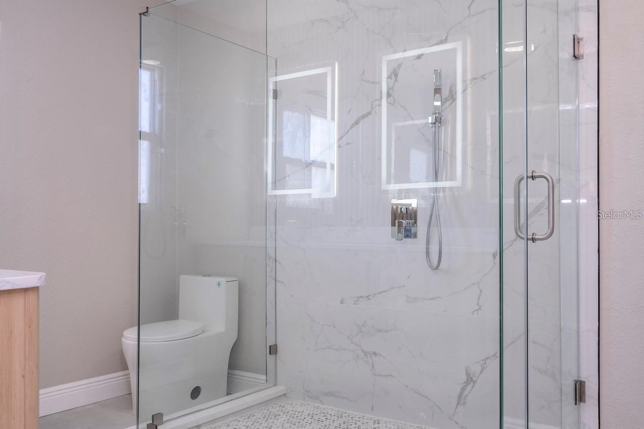 Image 27 of 45 For 809 59th Avenue