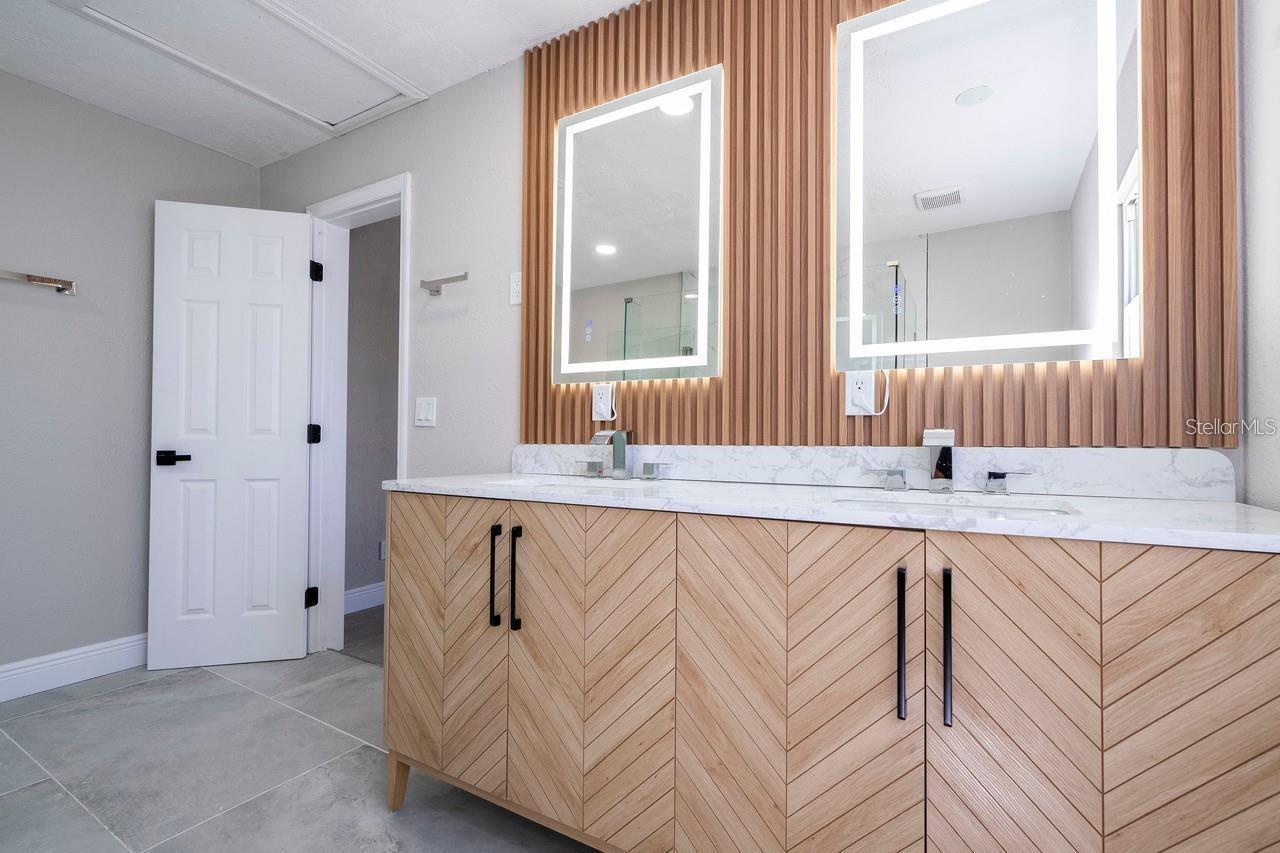 Image 29 of 45 For 809 59th Avenue