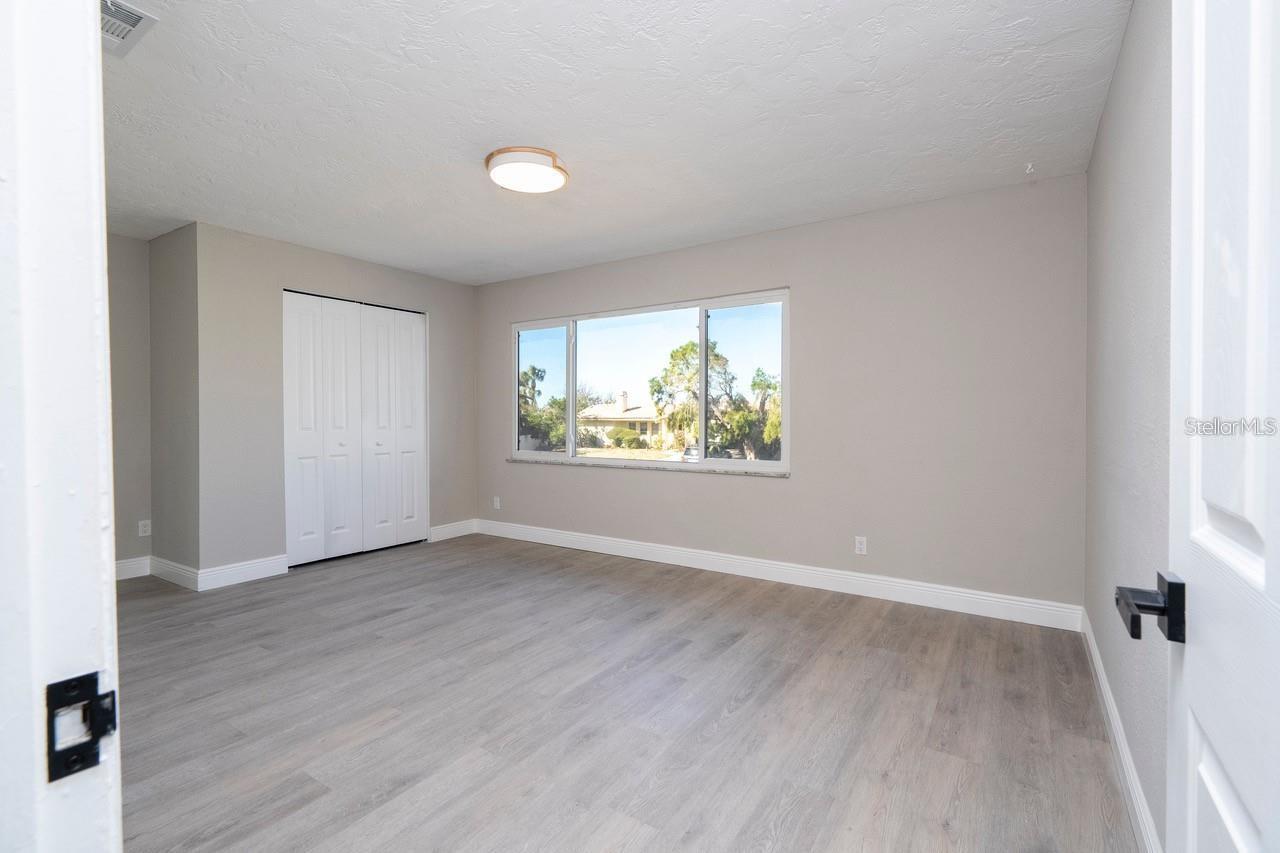 Image 35 of 45 For 809 59th Avenue