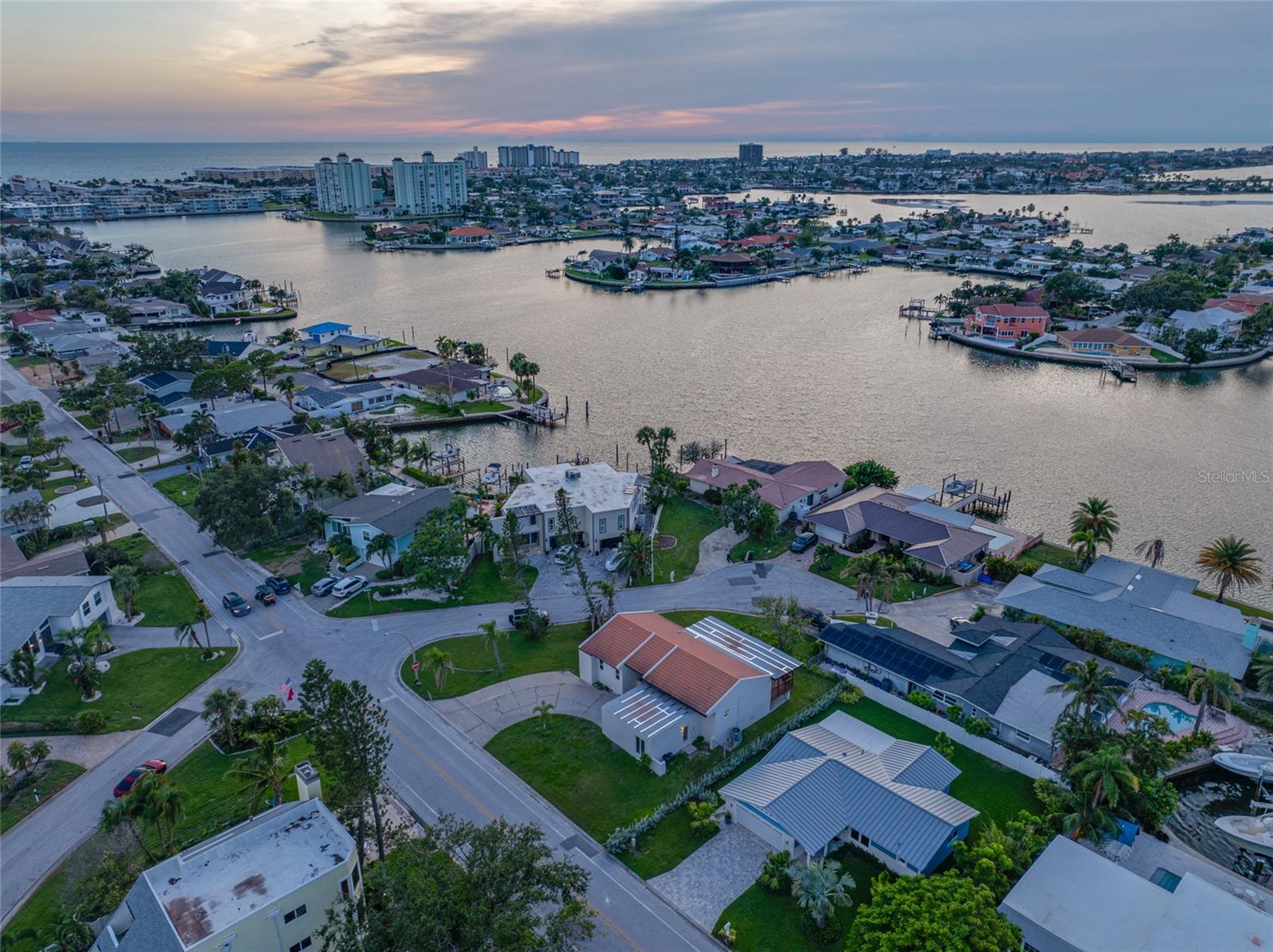 Image 39 of 45 For 809 59th Avenue