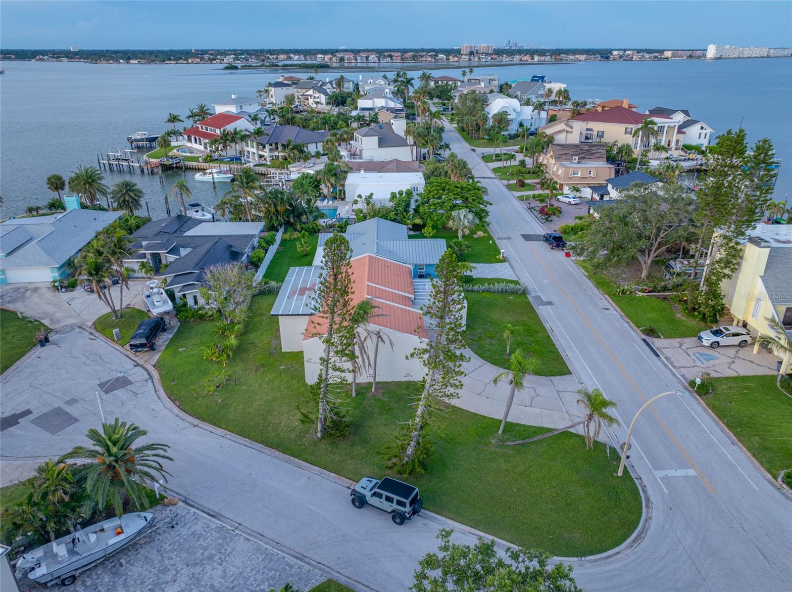 Image 41 of 45 For 809 59th Avenue