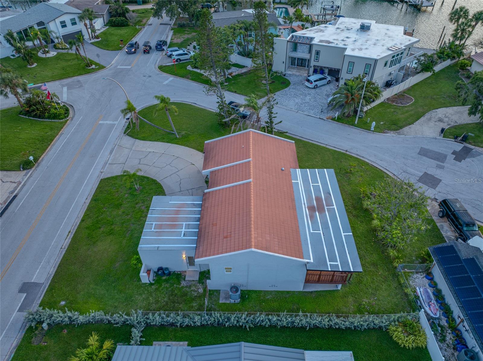 Image 42 of 45 For 809 59th Avenue