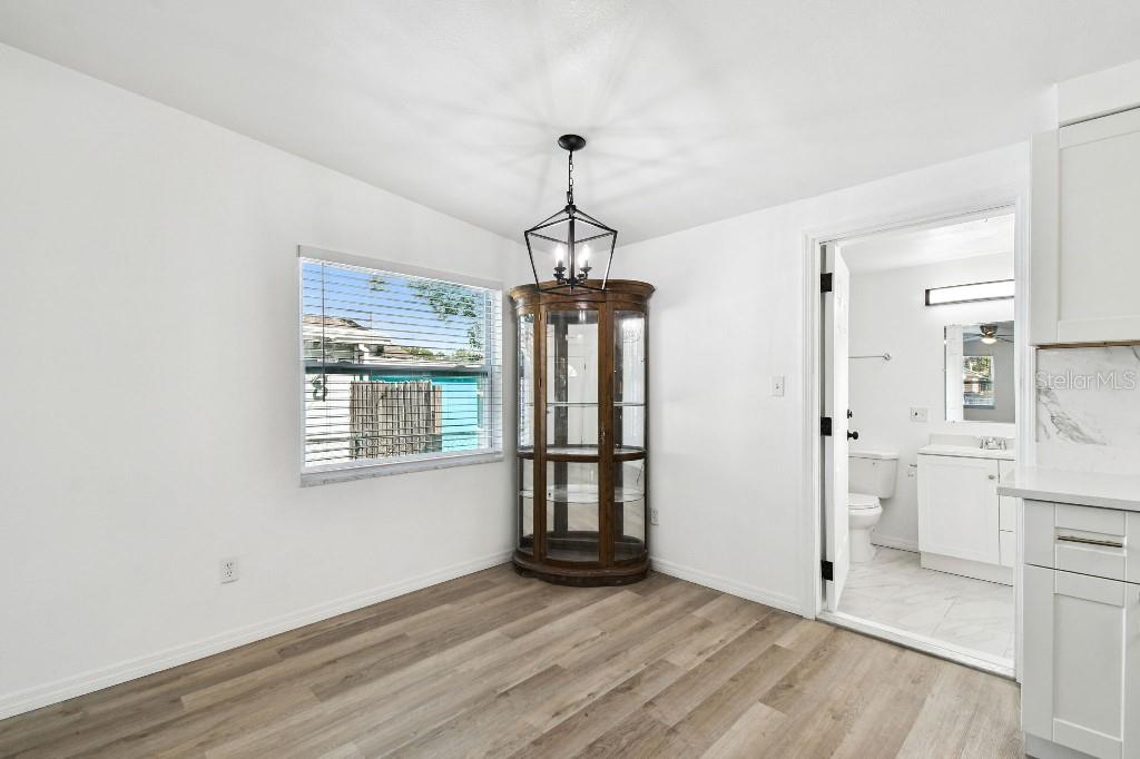 Listing photo id 15 for 8503 Taliaferro Avenue