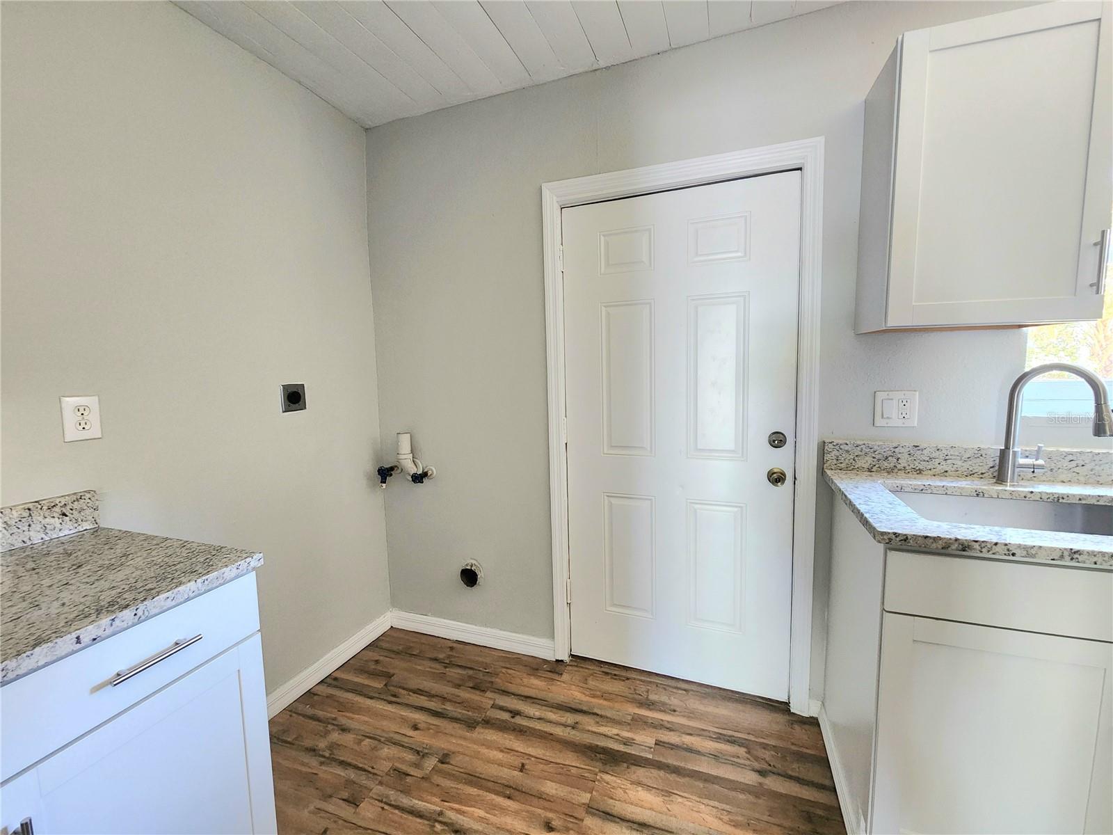Image 12 of 28 For 4615 38th Street