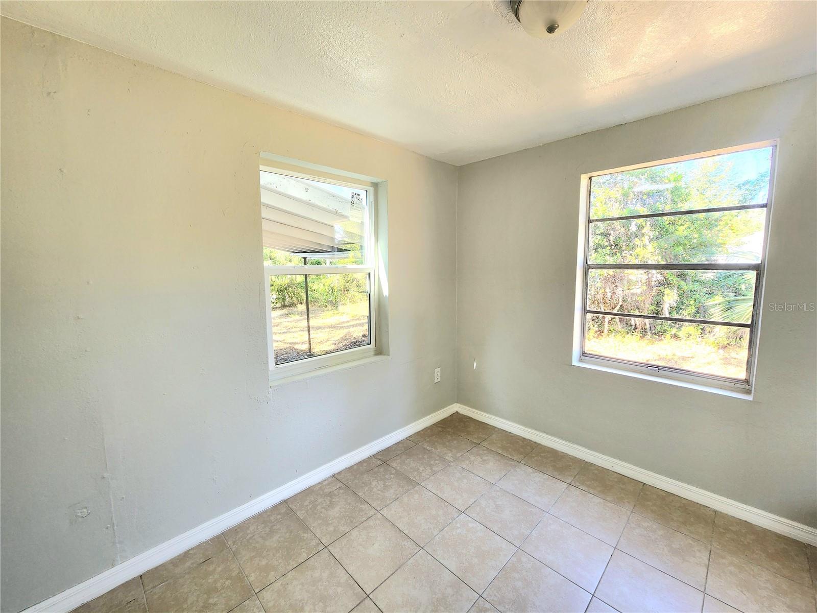 Image 15 of 28 For 4615 38th Street