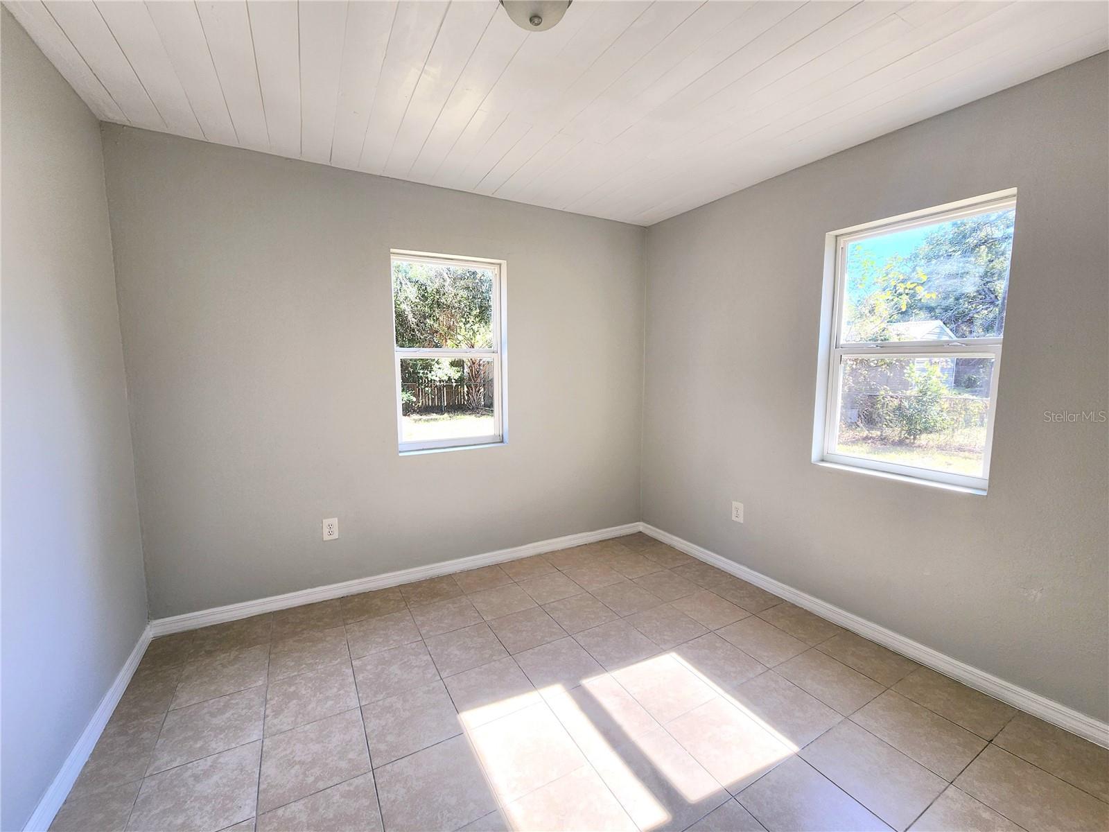 Image 21 of 28 For 4615 38th Street