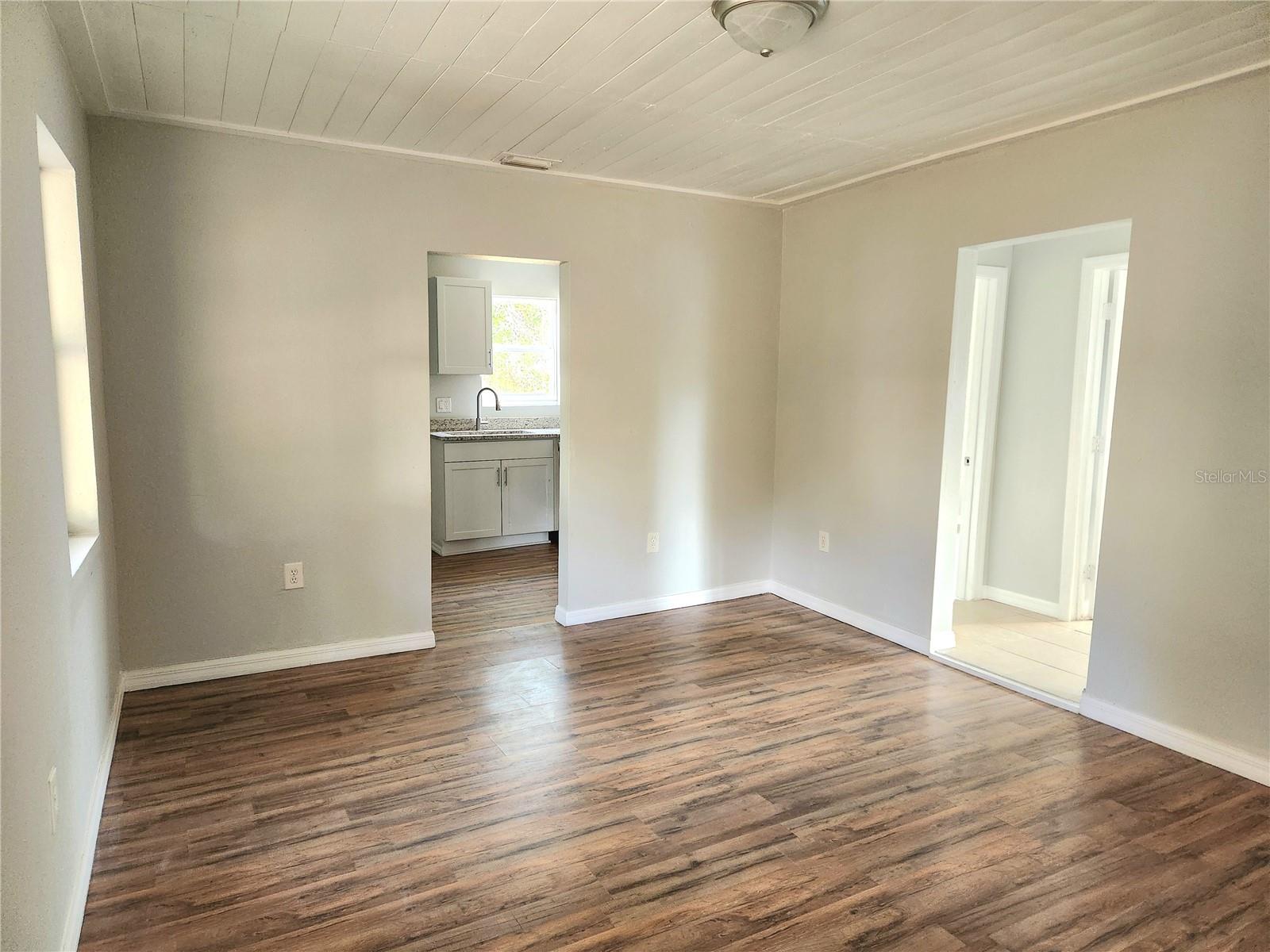 Image 5 of 28 For 4615 38th Street