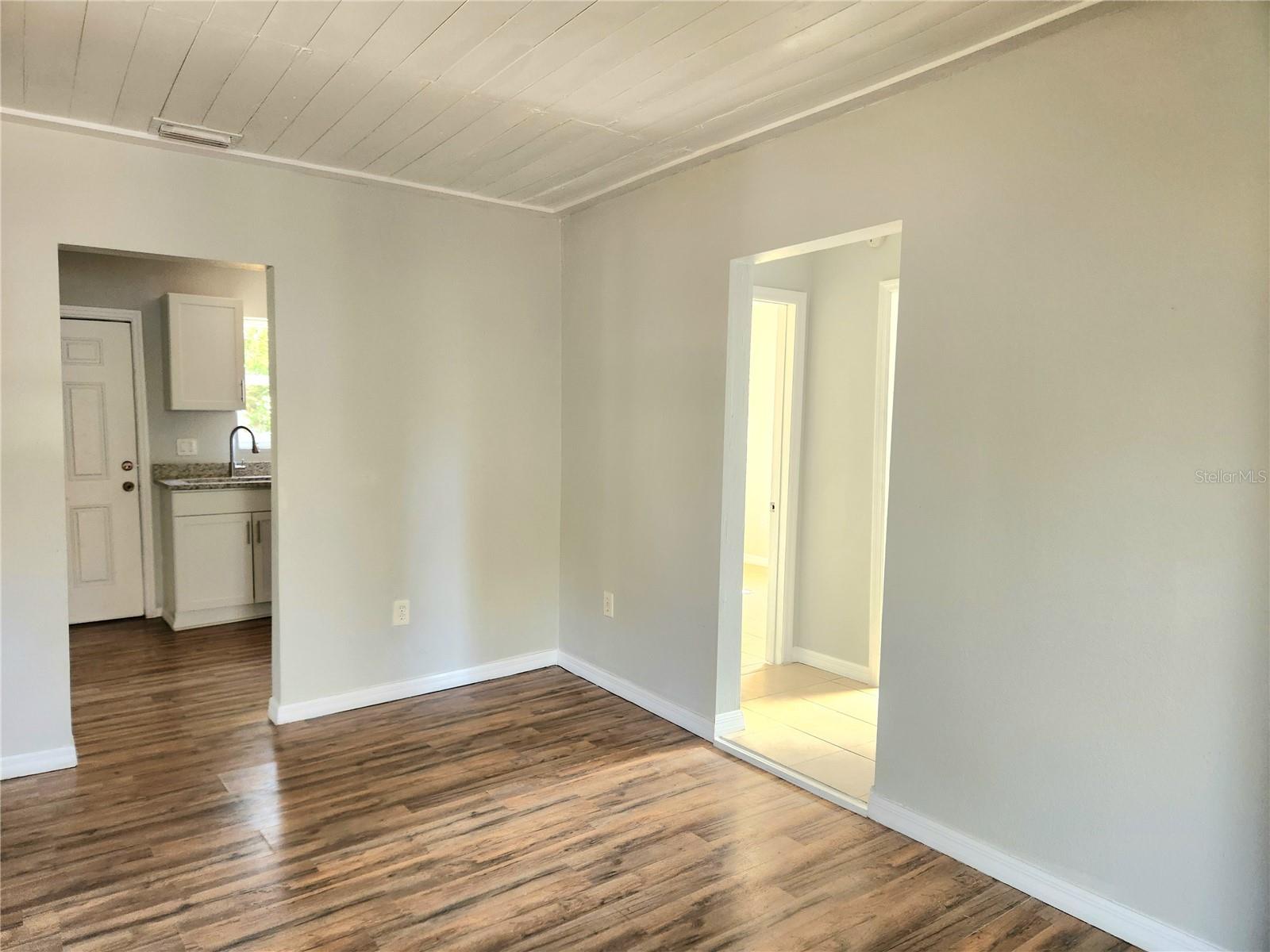 Image 6 of 28 For 4615 38th Street