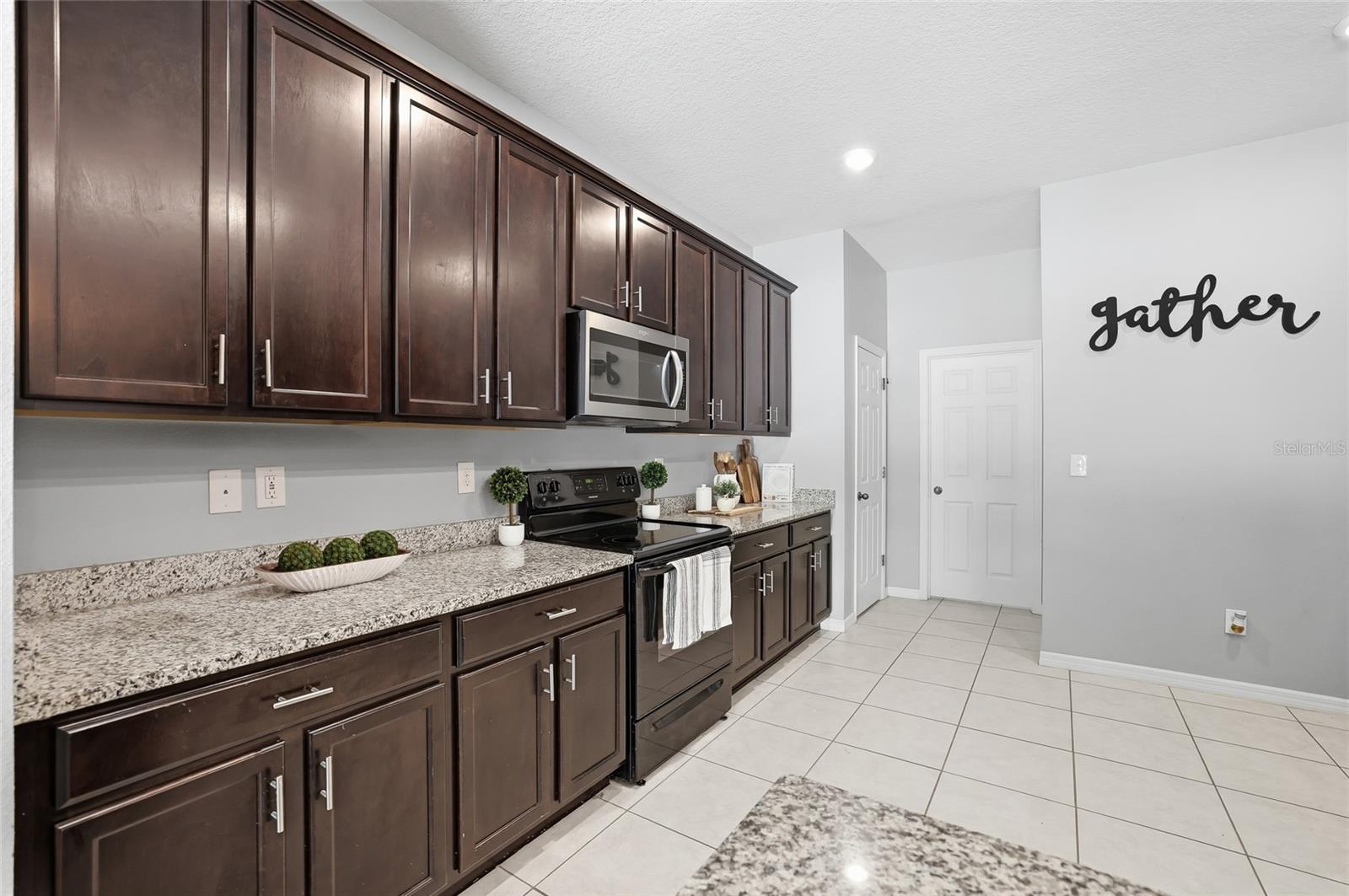 Image 15 of 64 For 7512 Sunshine Bridge Avenue