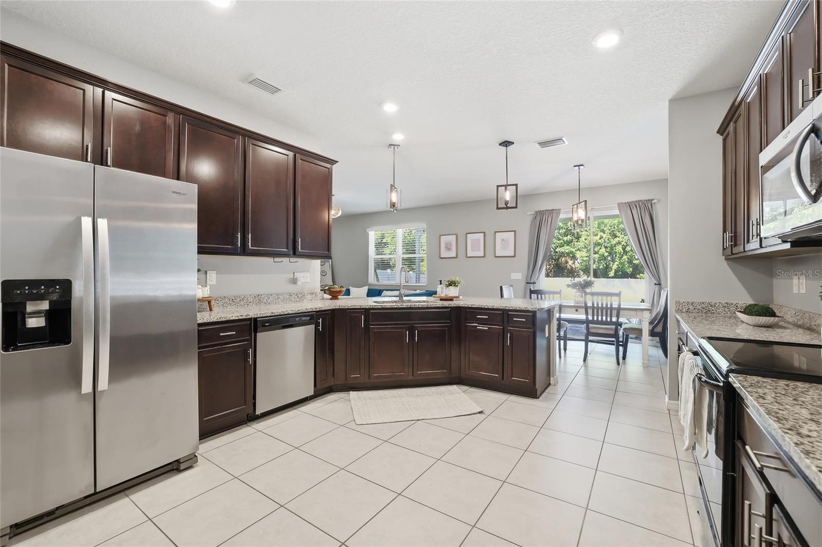 Image 18 of 64 For 7512 Sunshine Bridge Avenue