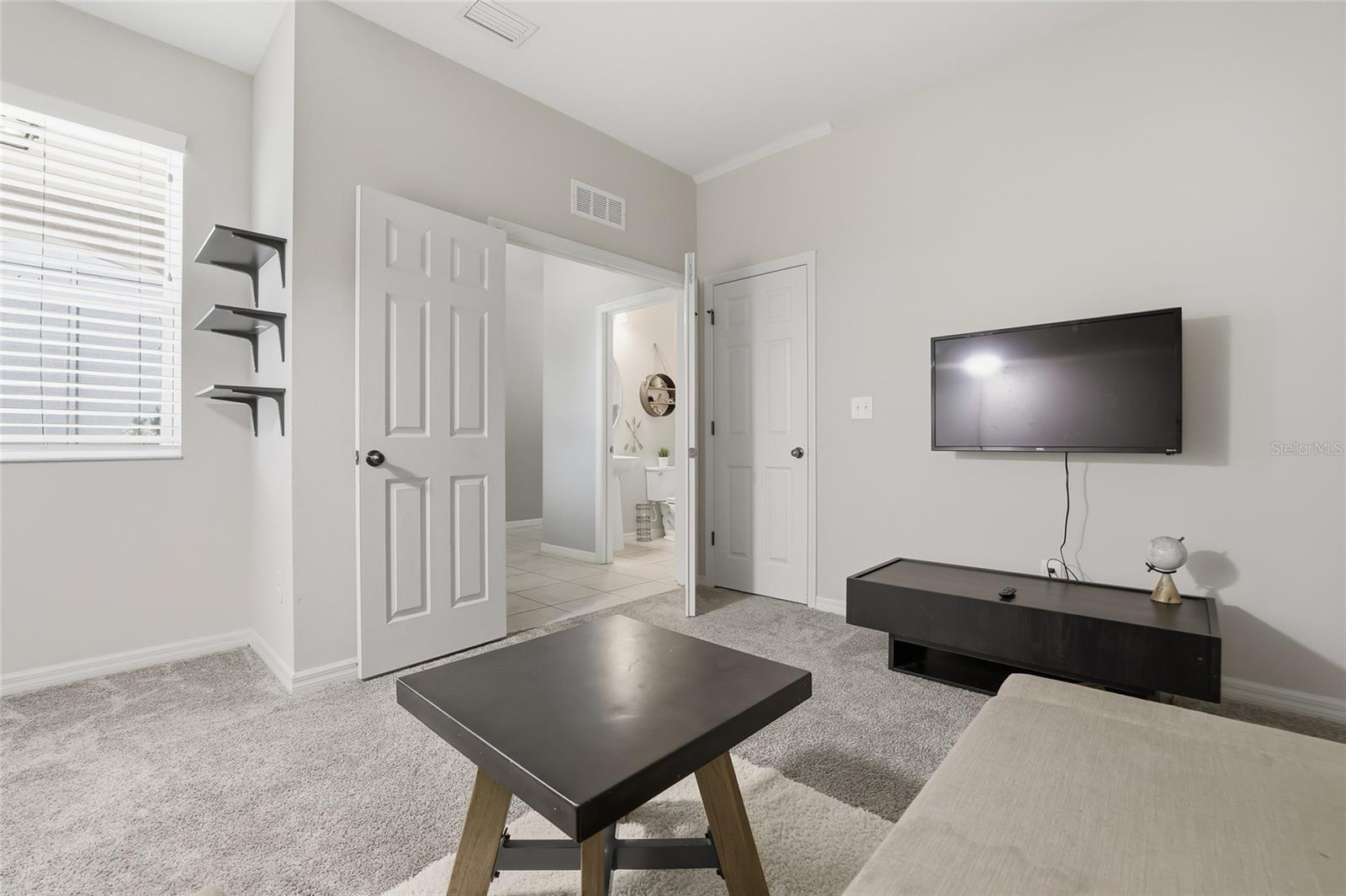 Image 21 of 64 For 7512 Sunshine Bridge Avenue