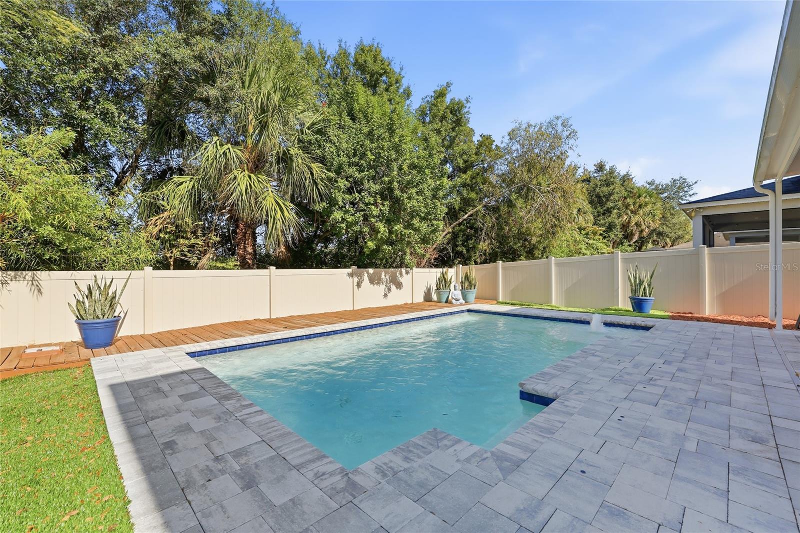 Image 3 of 64 For 7512 Sunshine Bridge Avenue