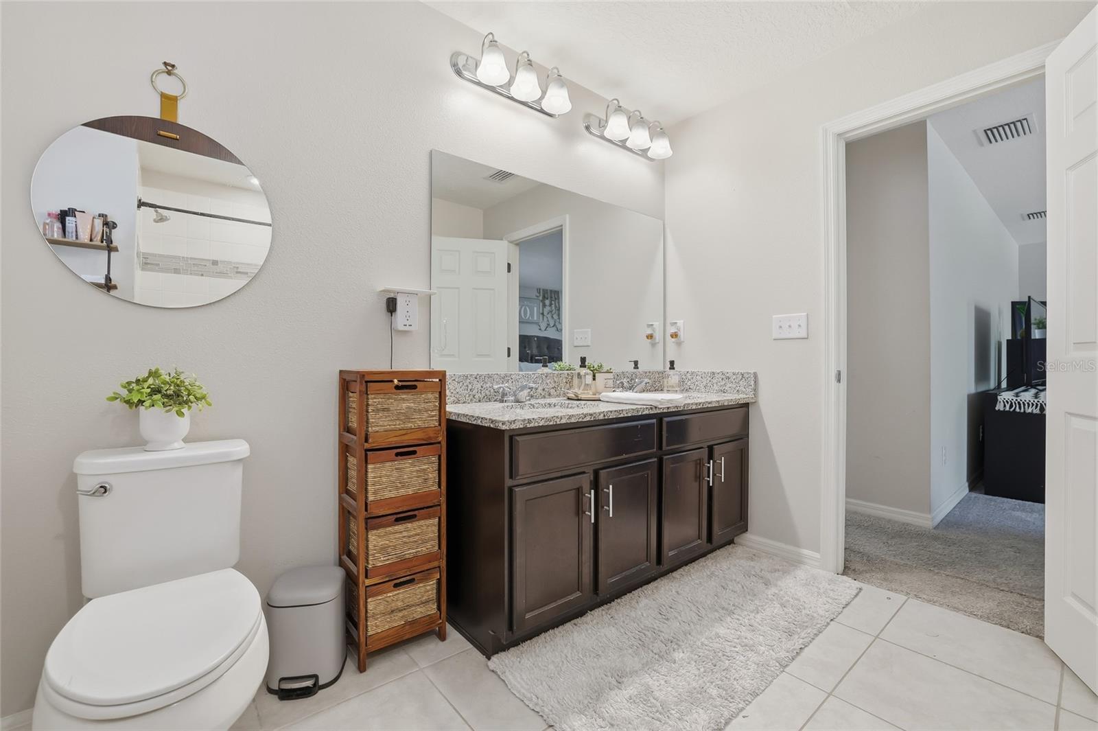 Image 33 of 64 For 7512 Sunshine Bridge Avenue