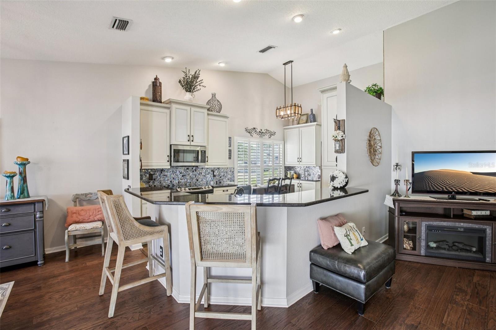 Image 17 of 49 For 4511 Gulfwinds Drive