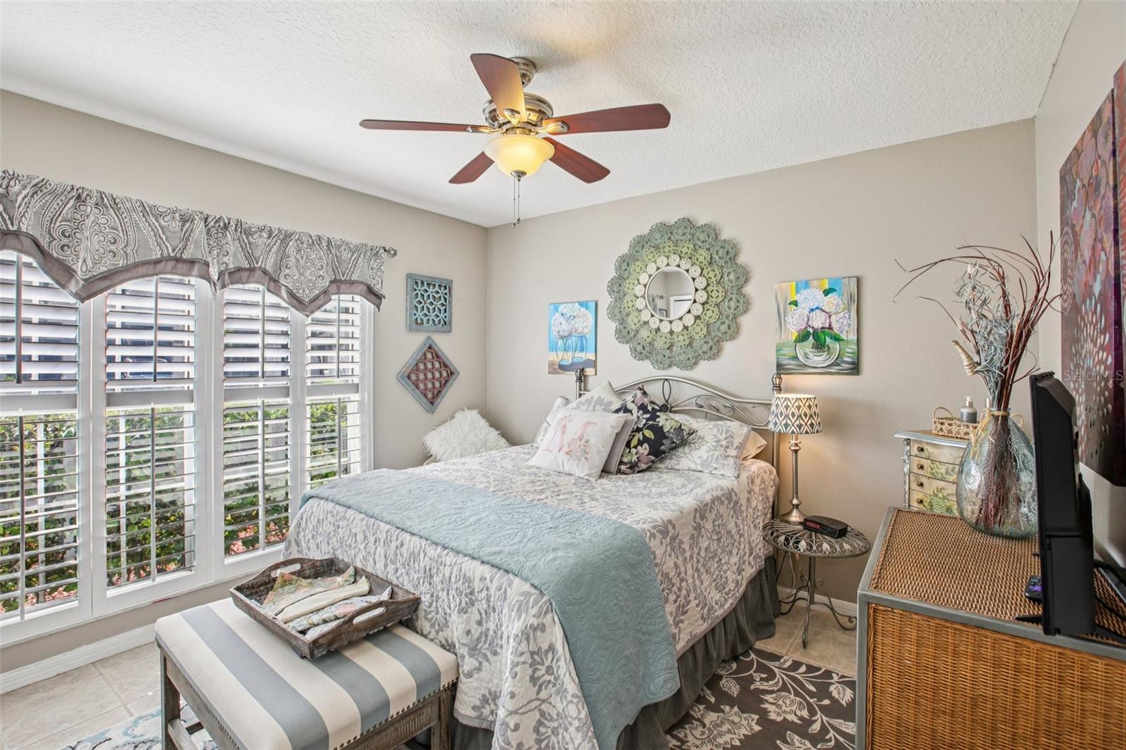 Image 21 of 49 For 4511 Gulfwinds Drive