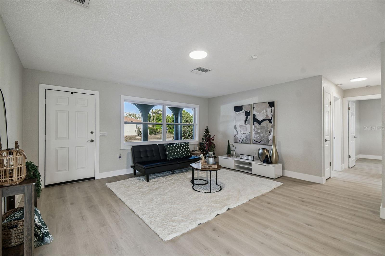 Image 11 of 68 For 5840 Otis Drive